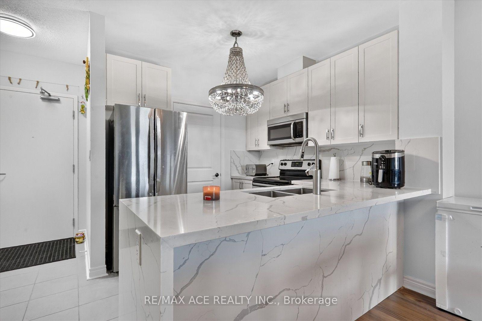 Photo 15 of Unit 615, 7400 Markham Road, Markham, Middlefield — HOMEH