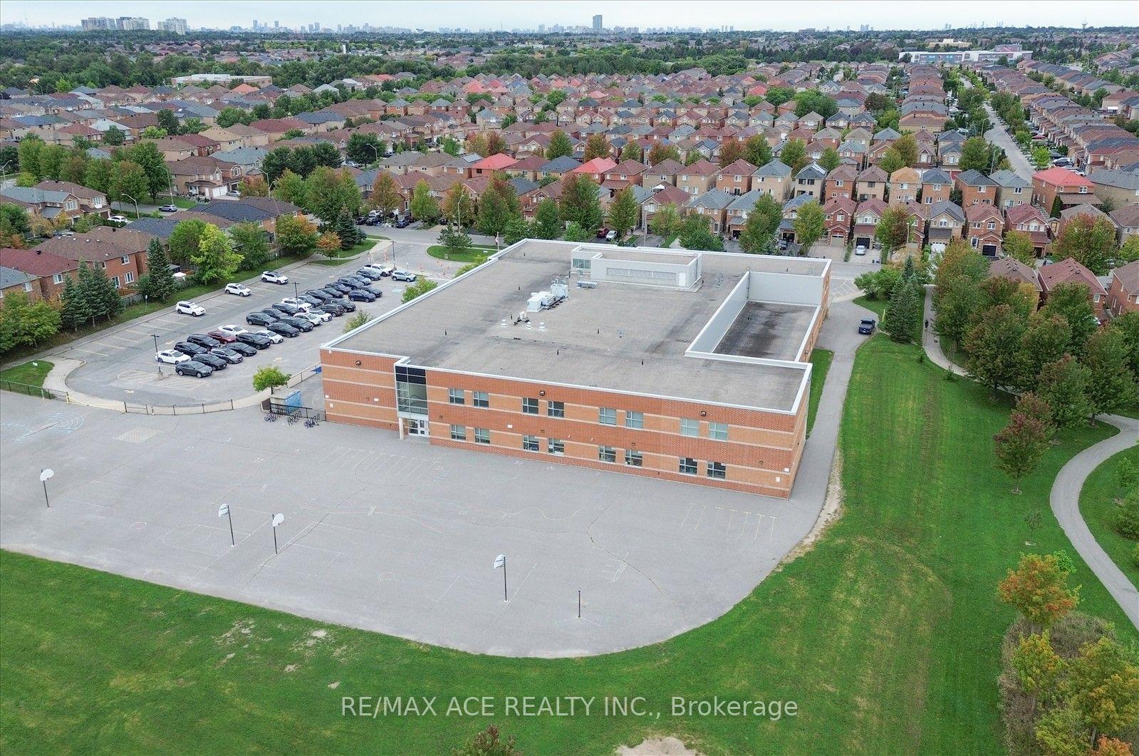 Photo 30 of Unit 615, 7400 Markham Road, Markham, Middlefield — HOMEH