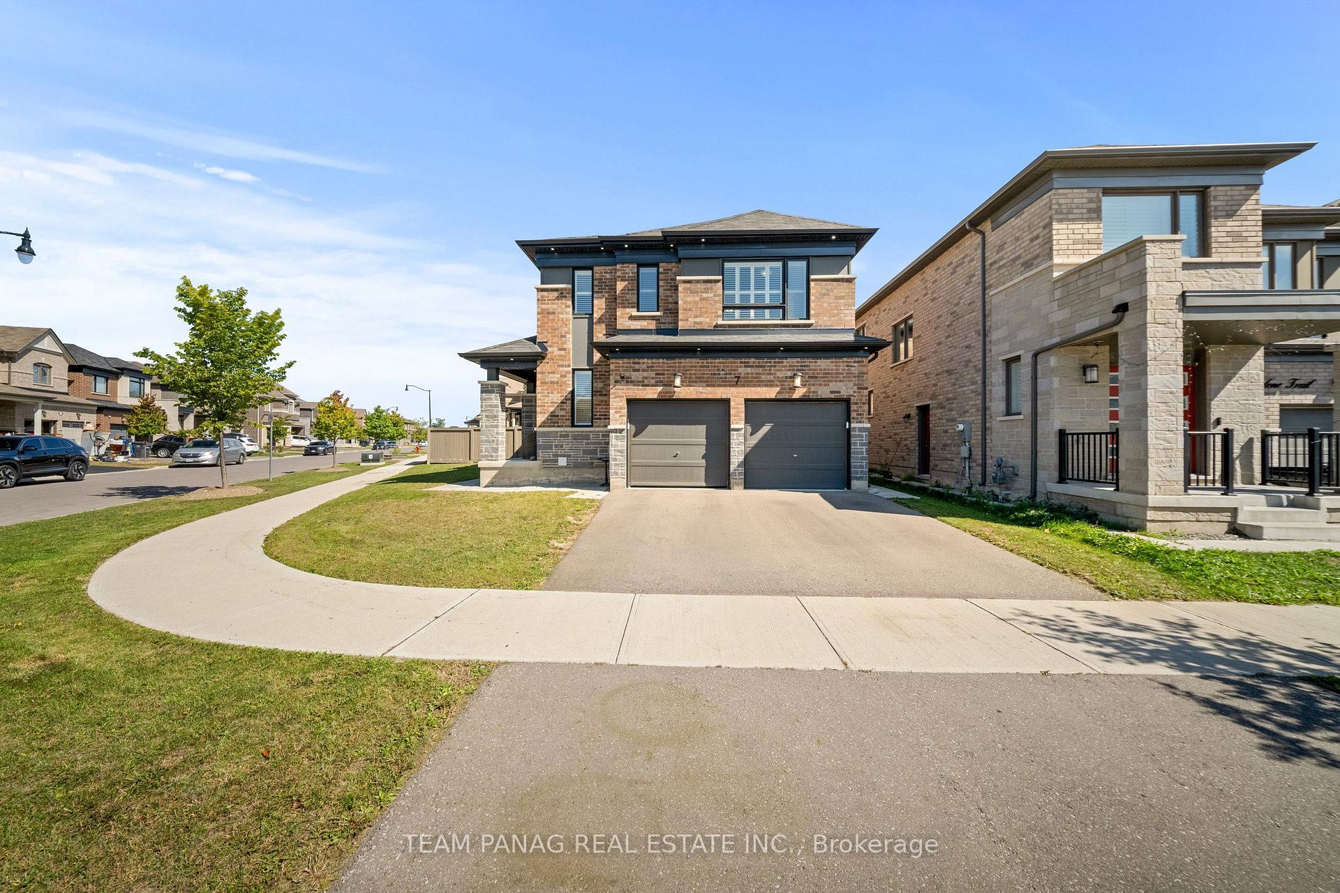 Photo 3 of 7 Cyclone Trail, Brampton, Northwest Brampton — HOMEH