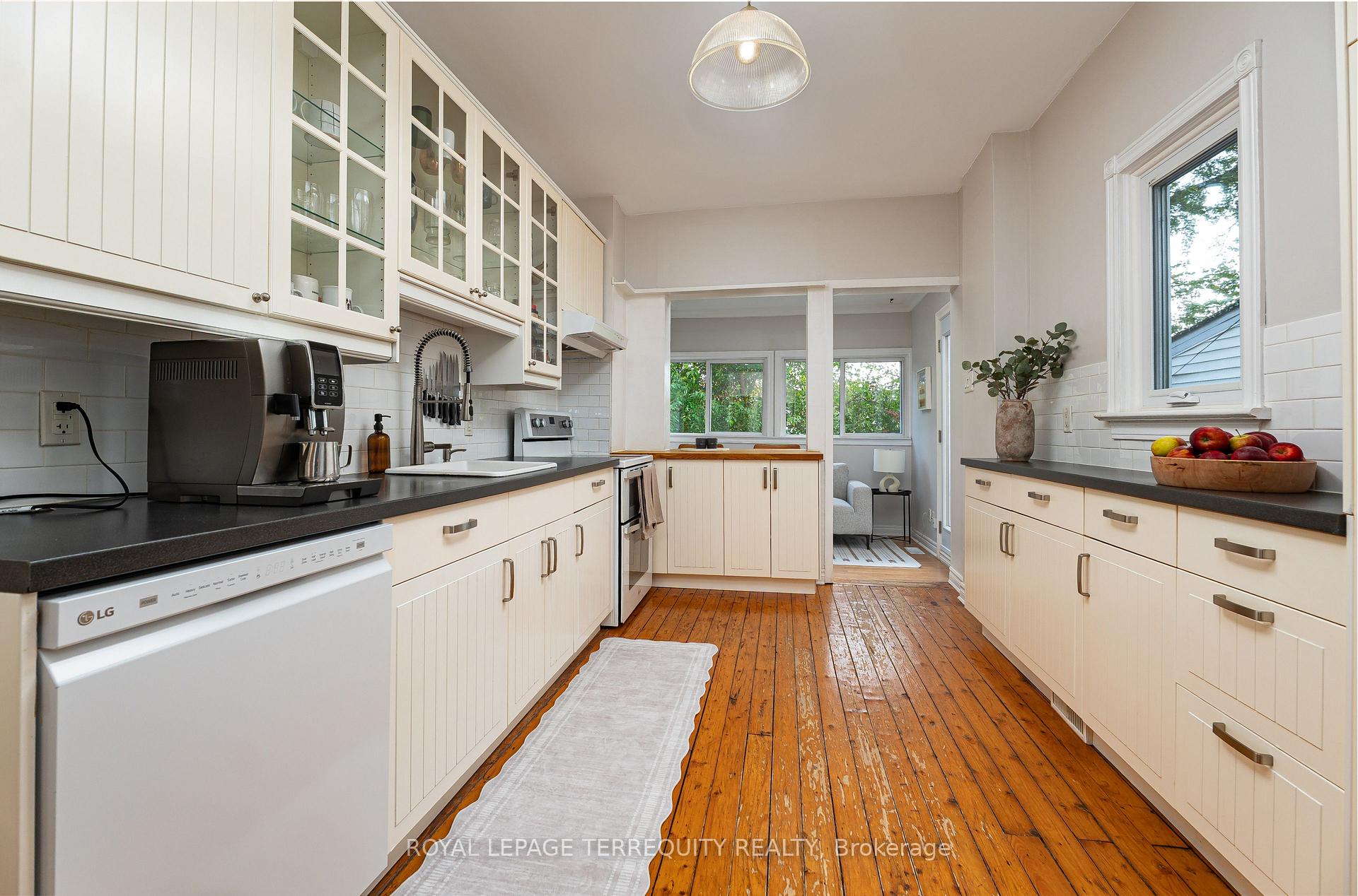 Photo 11 of 45 Dingwall Avenue, Toronto, Blake-Jones — HOMEH