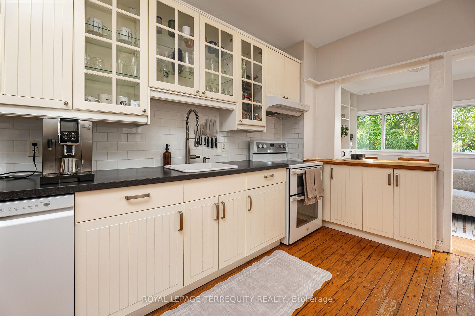 Photo 12 of 45 Dingwall Avenue, Toronto, Blake-Jones — HOMEH