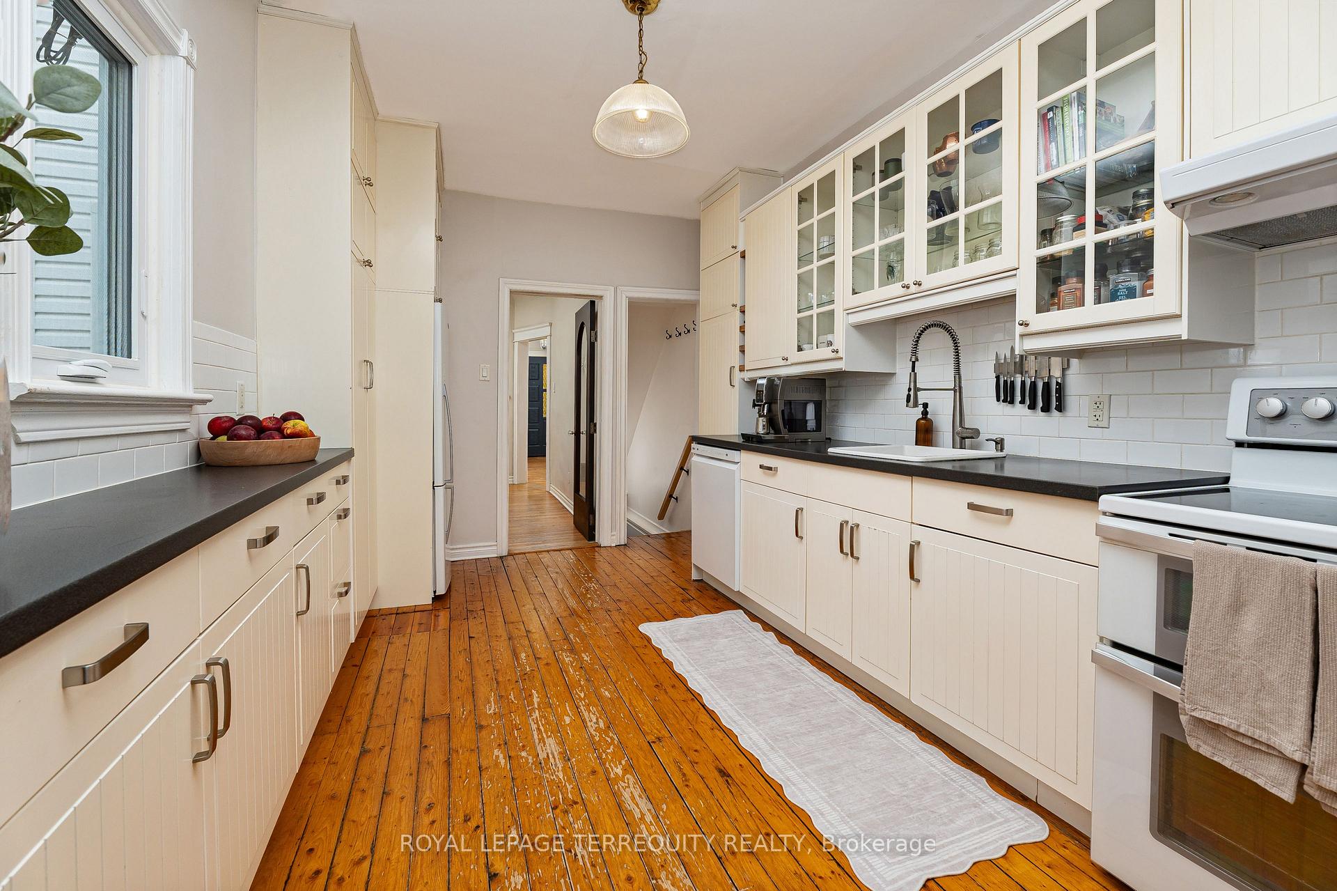 Photo 14 of 45 Dingwall Avenue, Toronto, Blake-Jones — HOMEH