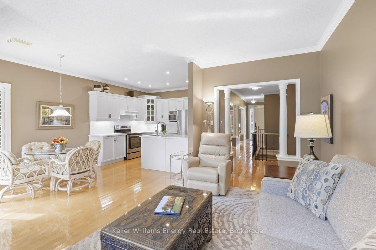 Photo 6 of 1515 Greenvalley Trail, Oshawa, Taunton — HOMEH