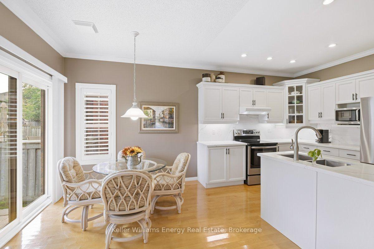 Photo 11 of 1515 Greenvalley Trail, Oshawa, Taunton — HOMEH