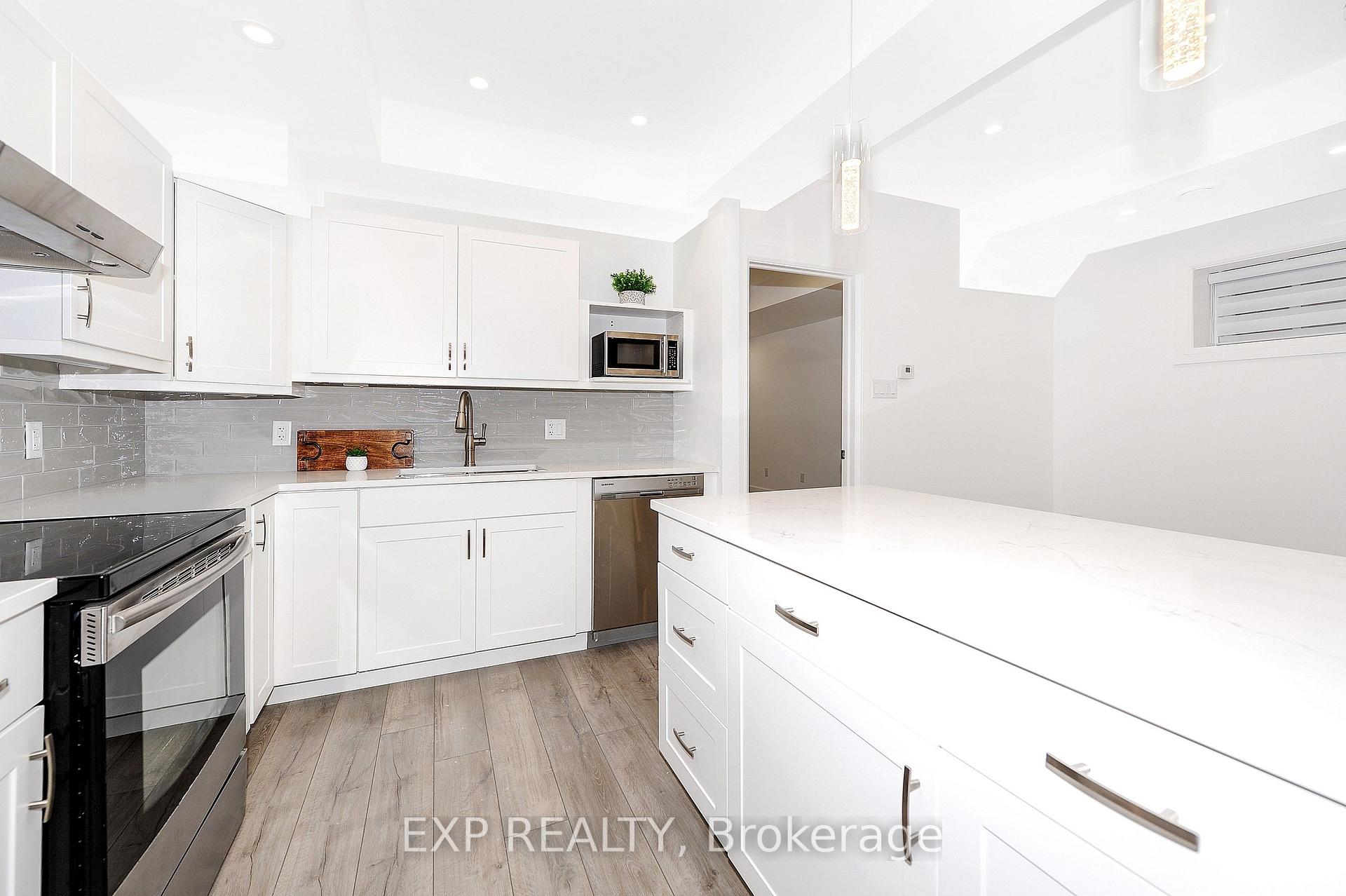 Photo 13 of Unit 1, 120 Eccles Street, Ottawa, West Centre Town — HOMEH