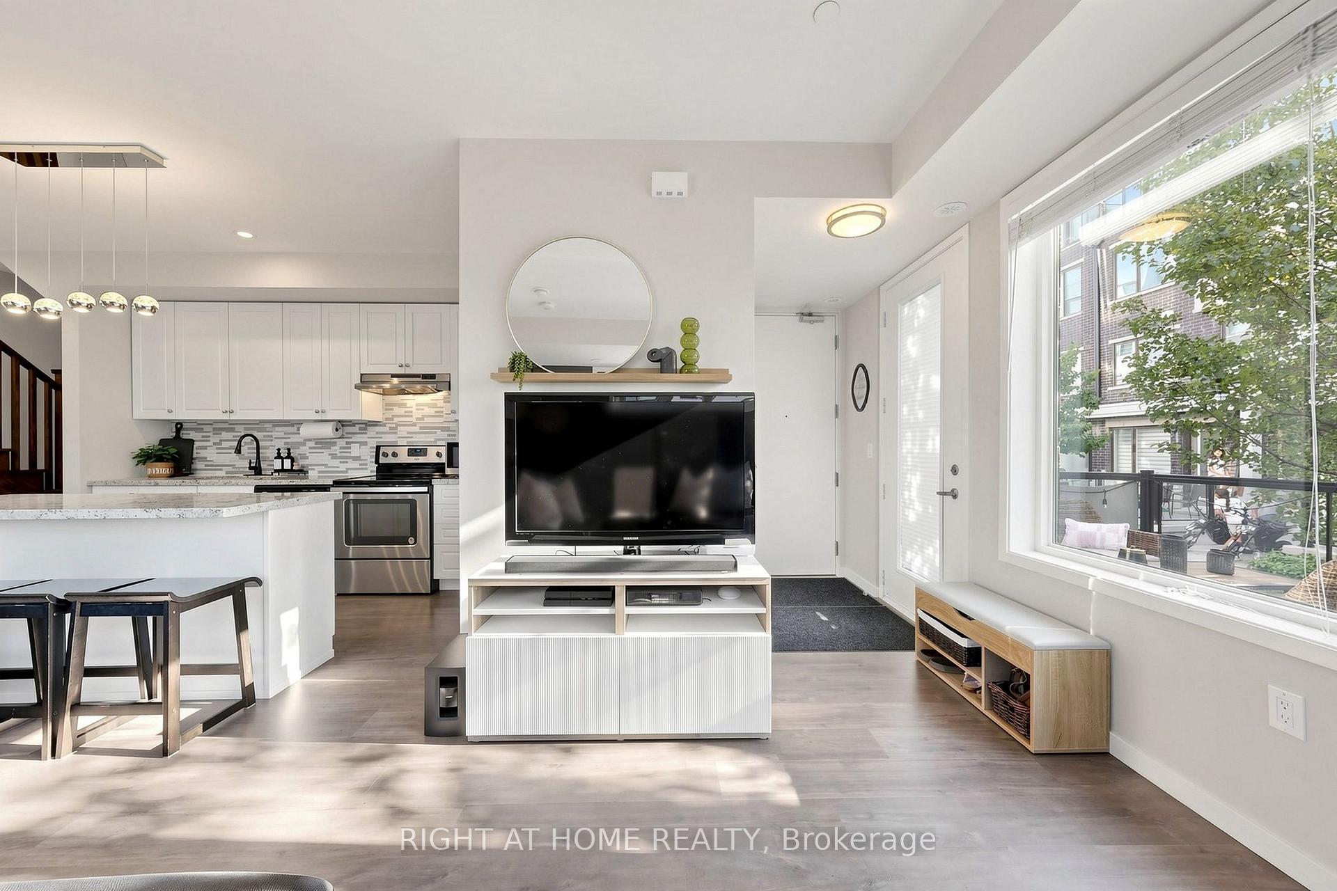 Photo 12 of Unit 75, 400 Alex Gardner Circle, Aurora, Aurora Village — HOMEH