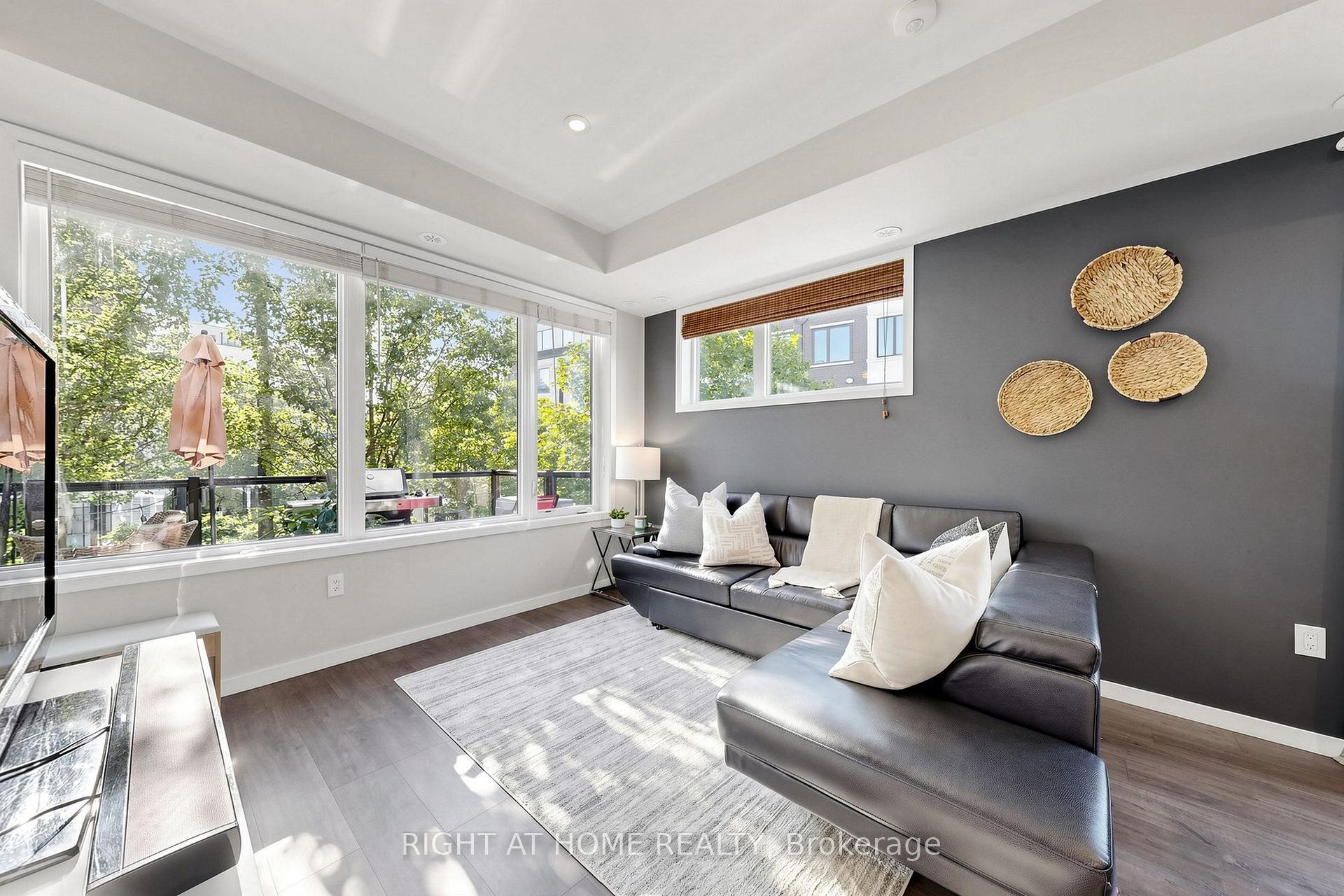 Photo 14 of Unit 75, 400 Alex Gardner Circle, Aurora, Aurora Village — HOMEH