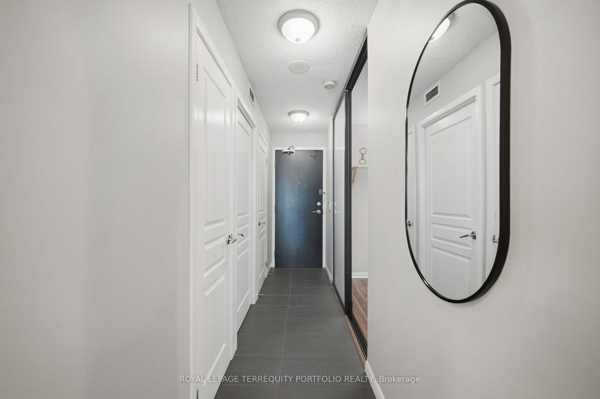 Photo 5 of Unit 1807, 18 Yonge Street, Toronto, Waterfront Communities — HOMEH