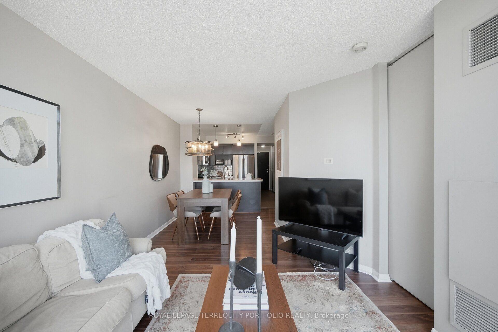 Photo 17 of Unit 1807, 18 Yonge Street, Toronto, Waterfront Communities — HOMEH