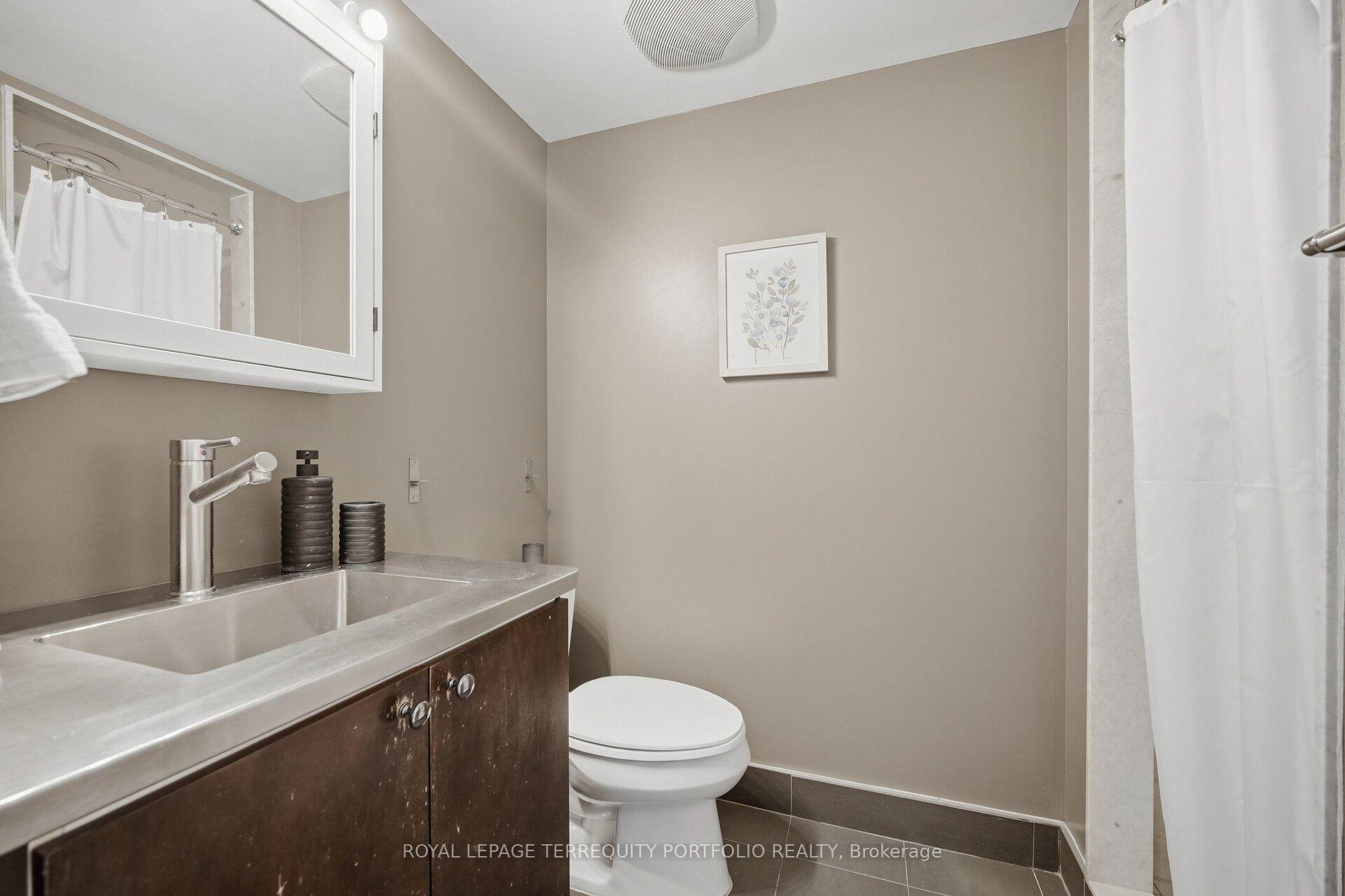 Photo 26 of Unit 1807, 18 Yonge Street, Toronto, Waterfront Communities — HOMEH