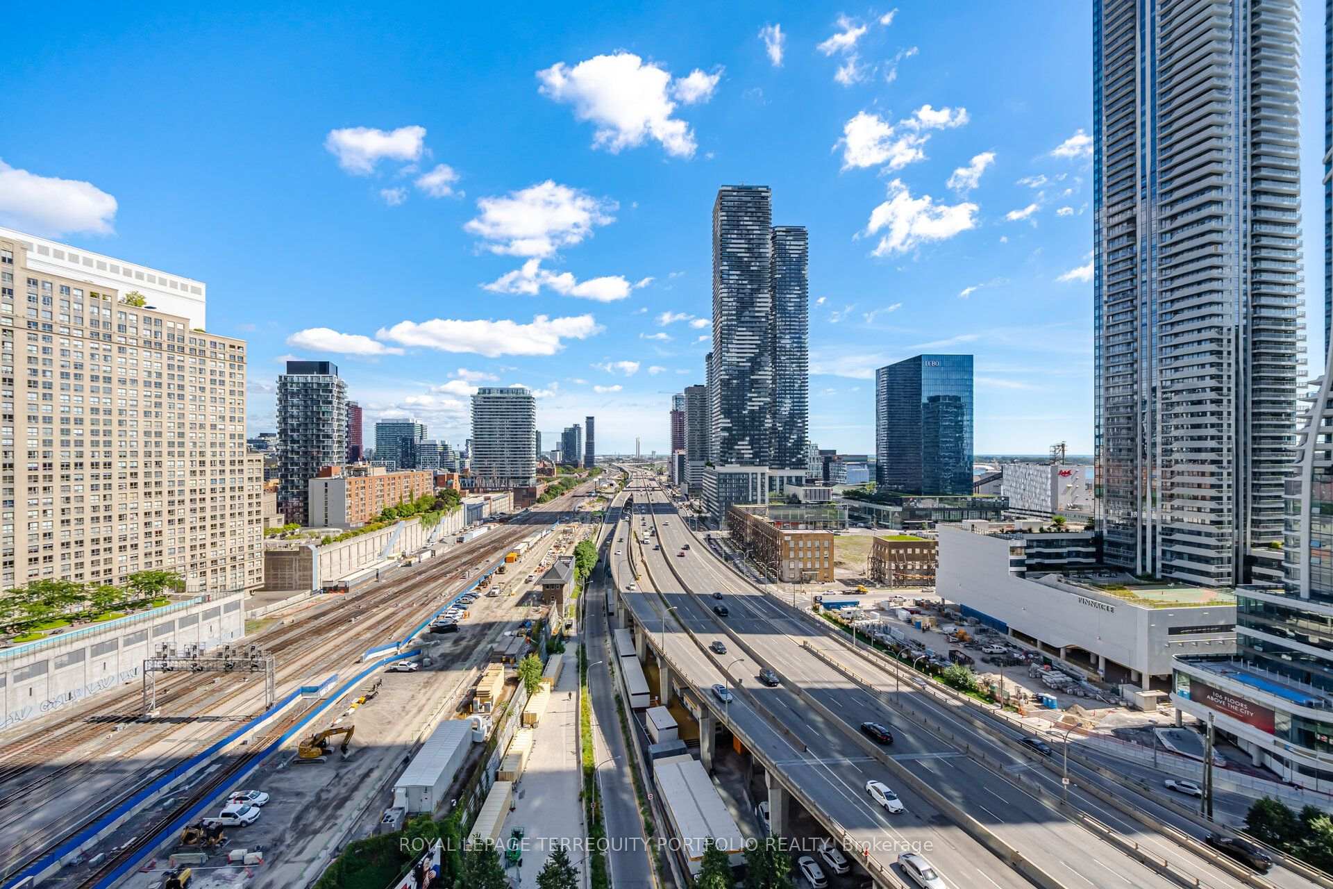 Photo 30 of Unit 1807, 18 Yonge Street, Toronto, Waterfront Communities — HOMEH
