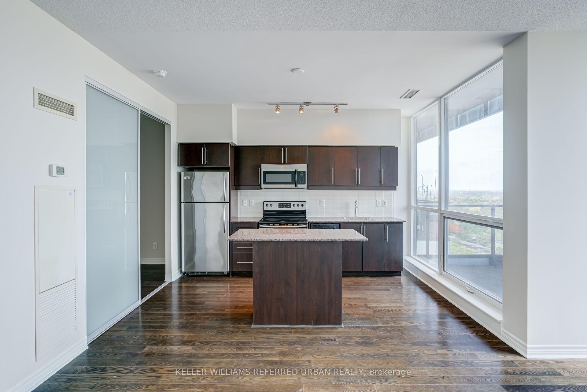 Photo 12 of Unit 1518, 2885 Bayview Avenue, North York, Bayview Village — HOMEH