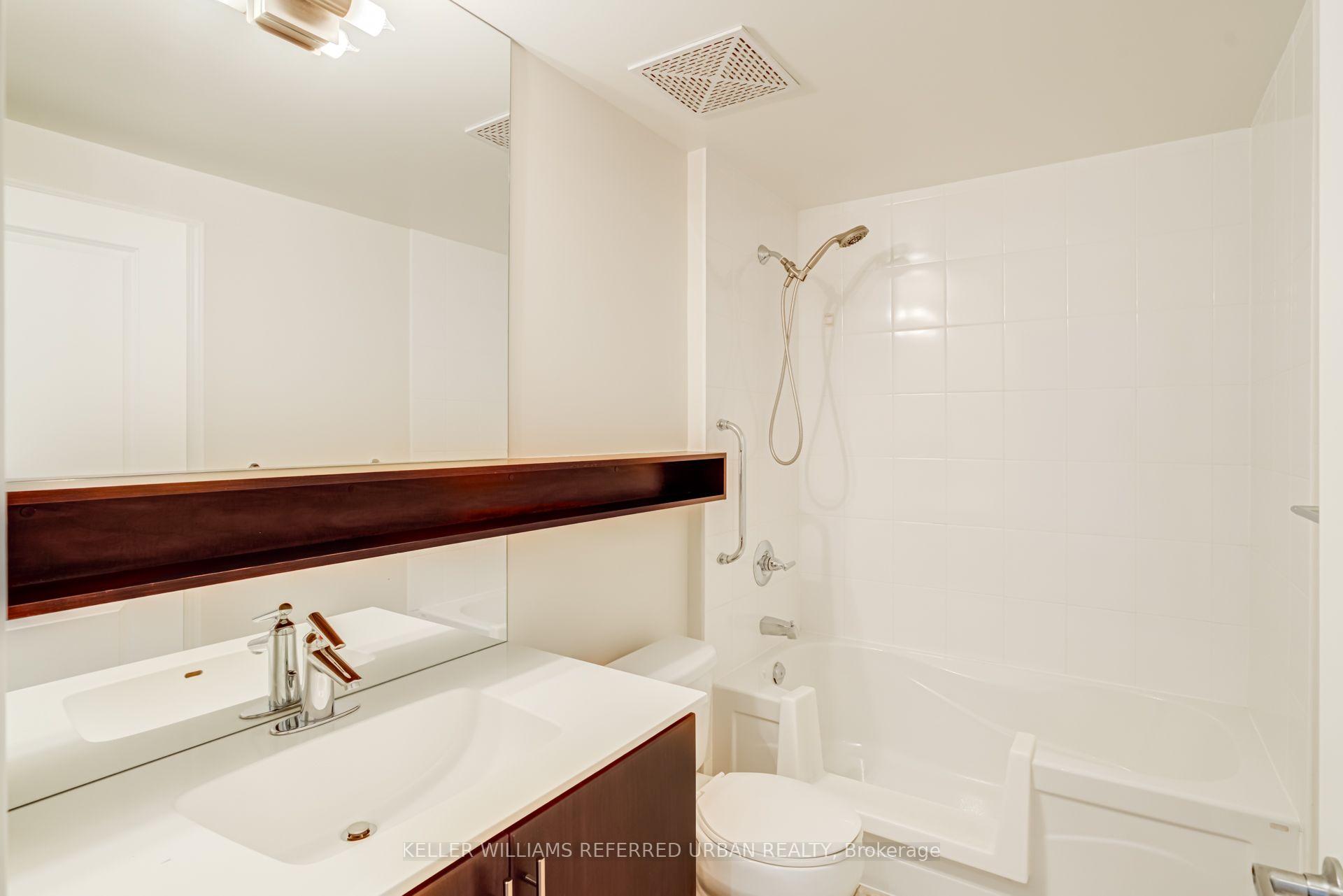 Photo 20 of Unit 1518, 2885 Bayview Avenue, North York, Bayview Village — HOMEH