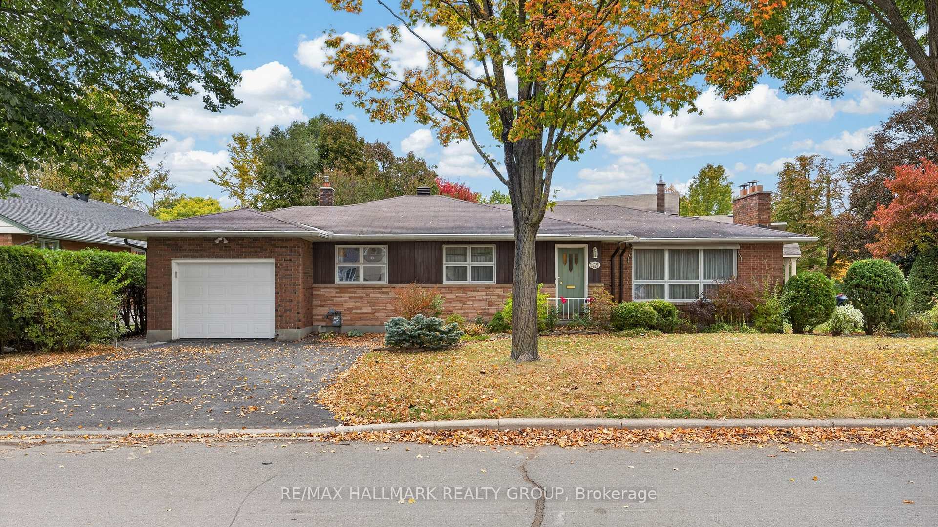 Photo 3 of 1471 Orchard Avenue, Ottawa, Alta Vista — HOMEH