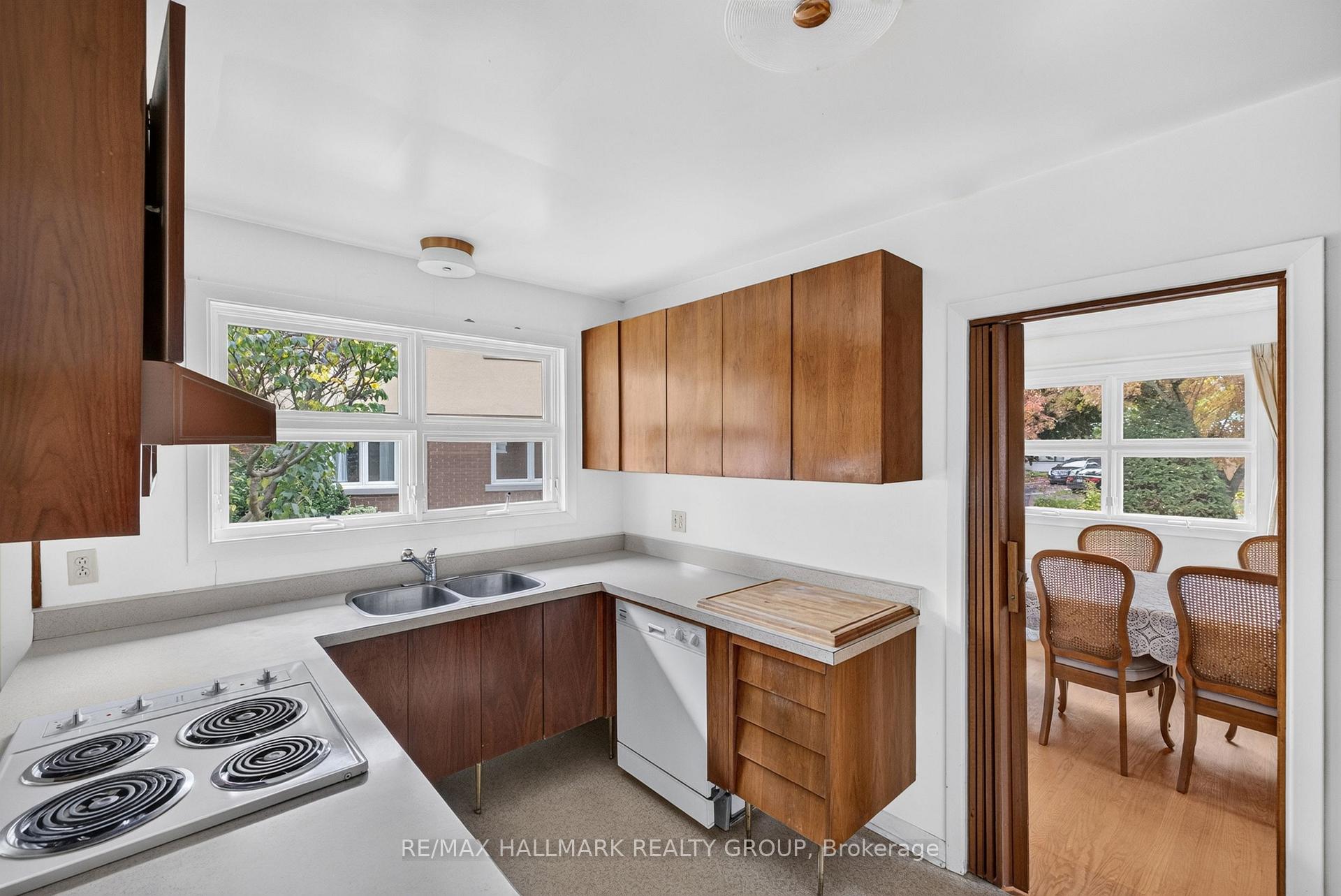 Photo 22 of 1471 Orchard Avenue, Ottawa, Alta Vista — HOMEH