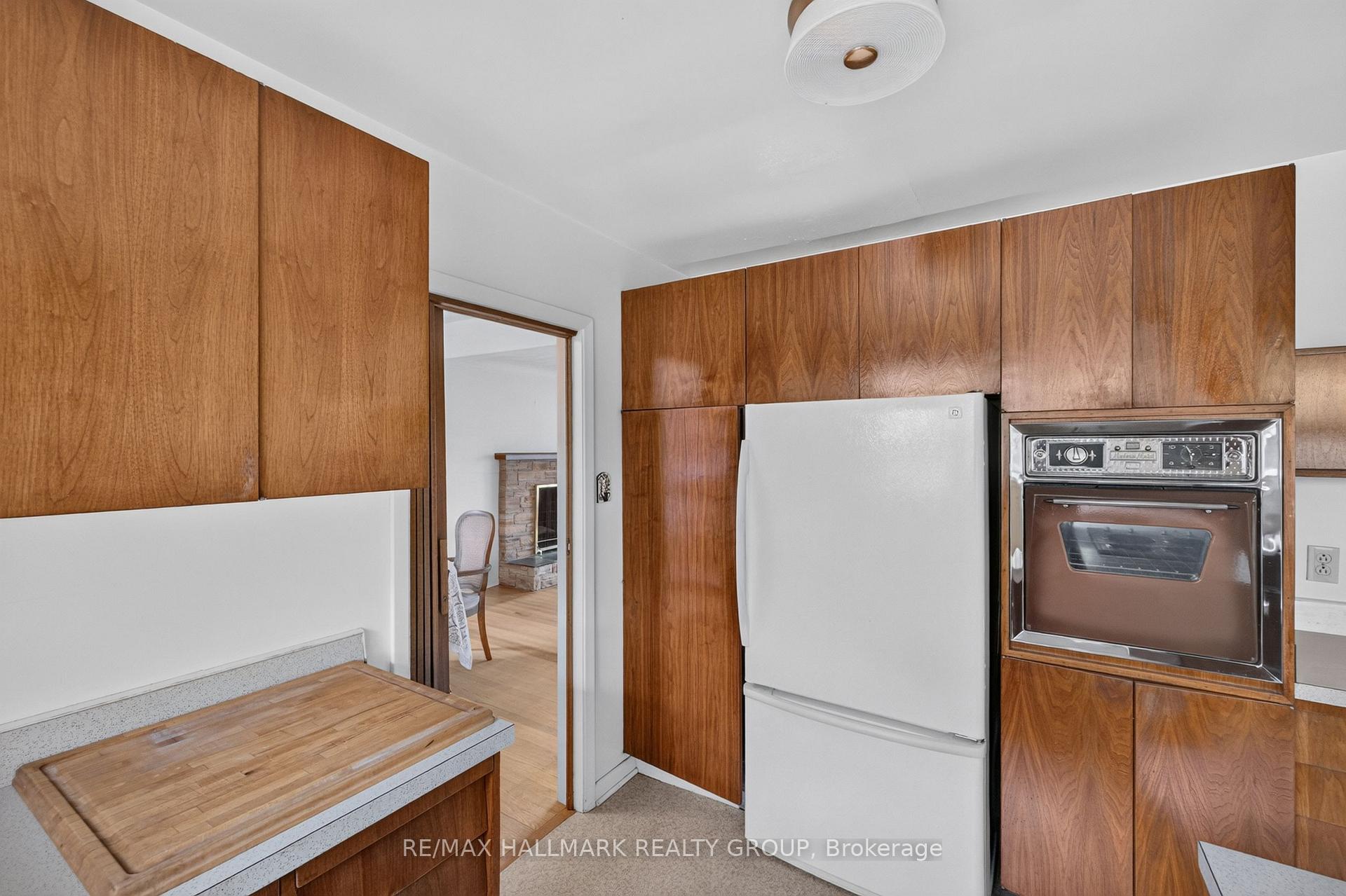 Photo 24 of 1471 Orchard Avenue, Ottawa, Alta Vista — HOMEH