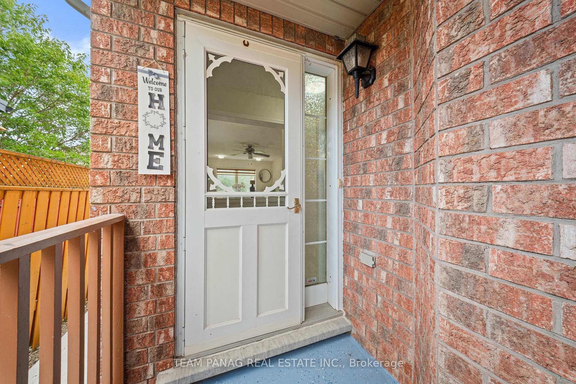 Photo 6 of 26 Narrow Valley Crescent, Brampton, Sandringham-Wellington — HOMEH
