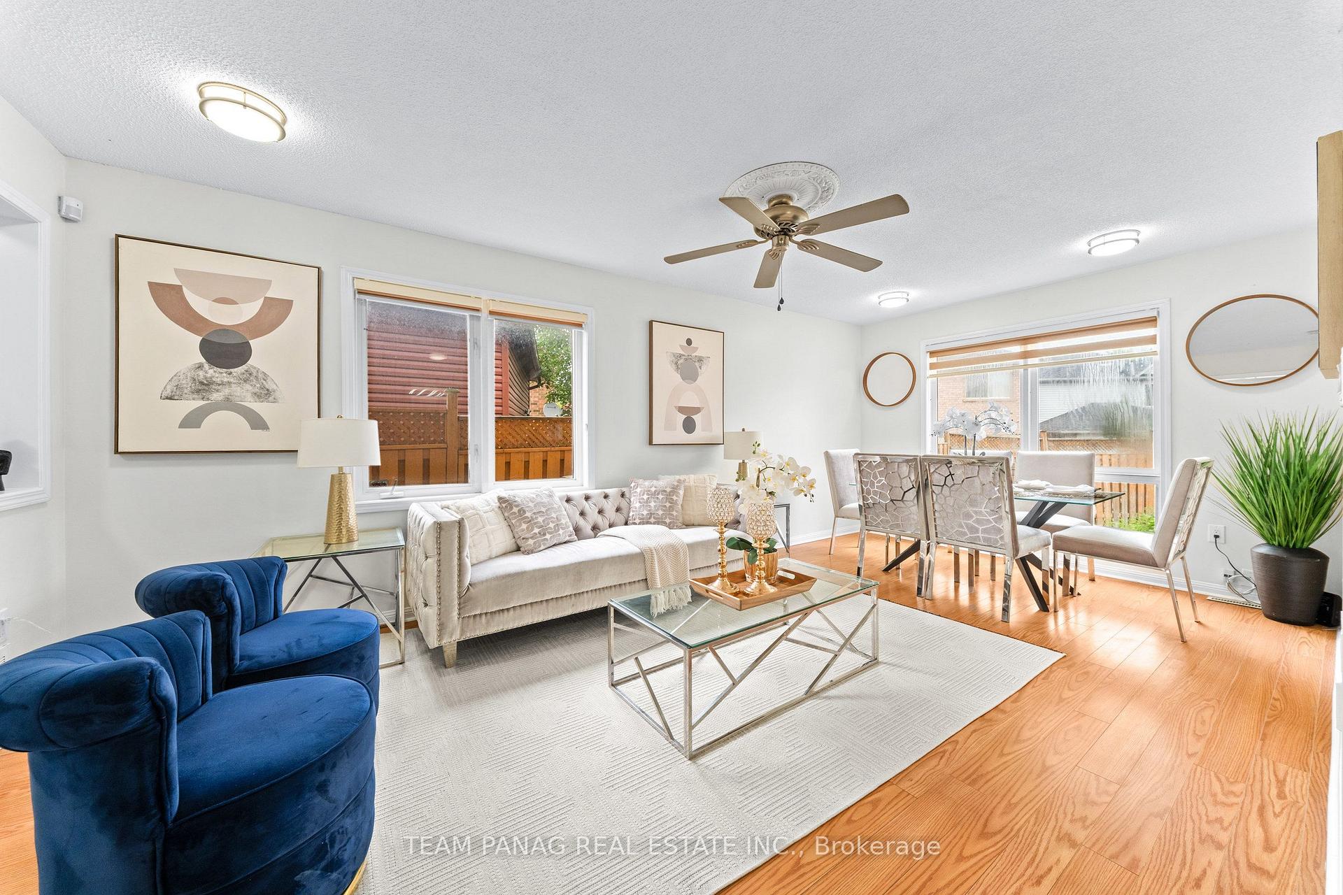 Photo 10 of 26 Narrow Valley Crescent, Brampton, Sandringham-Wellington — HOMEH