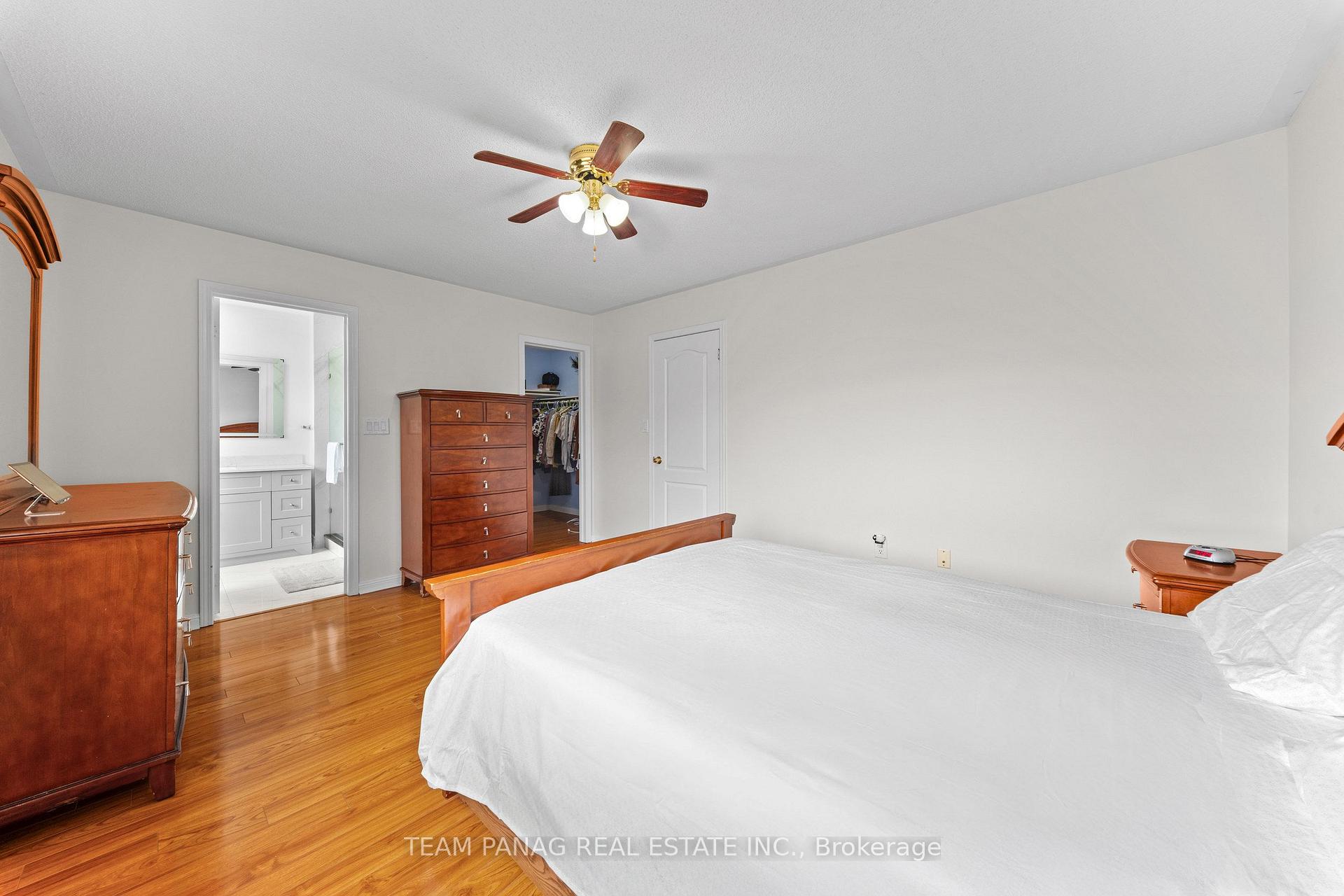 Photo 27 of 26 Narrow Valley Crescent, Brampton, Sandringham-Wellington — HOMEH