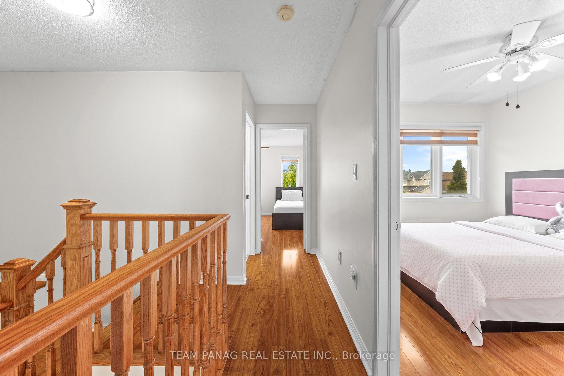 Photo 31 of 26 Narrow Valley Crescent, Brampton, Sandringham-Wellington — HOMEH