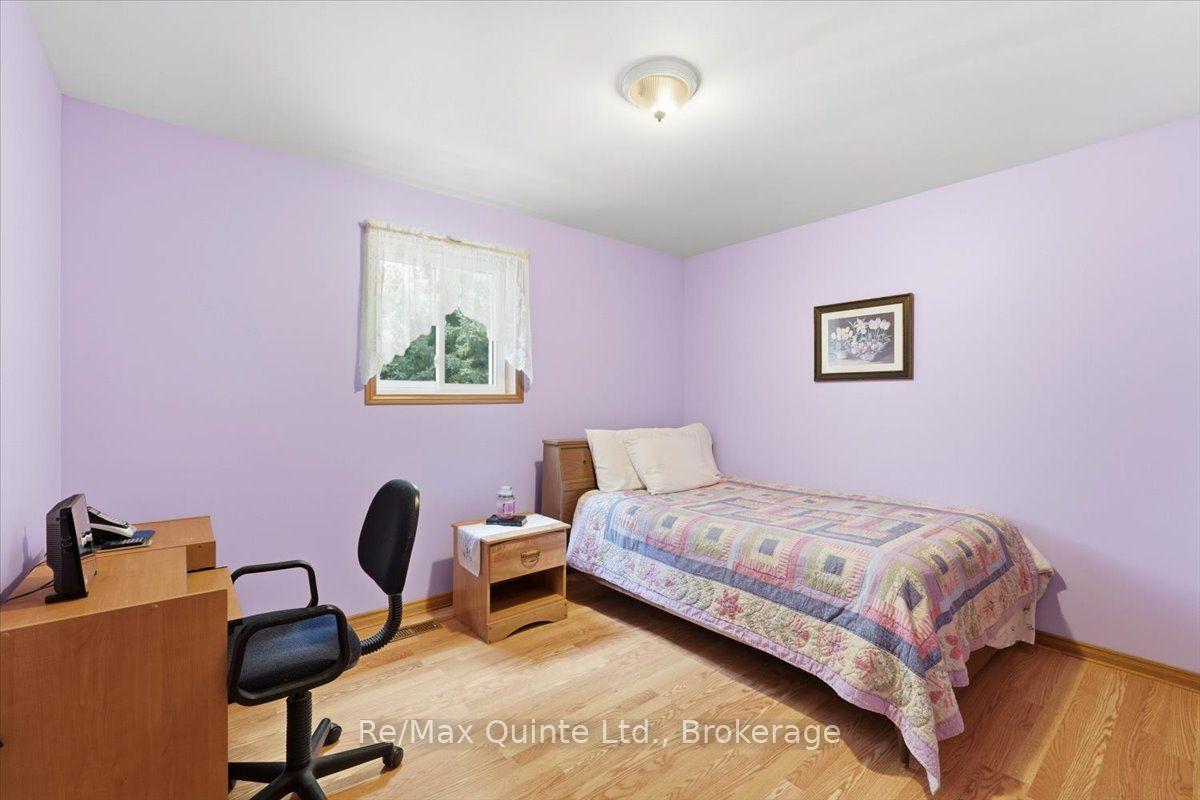 Photo 15 of 16492 Highway 62, Madoc — HOMEH