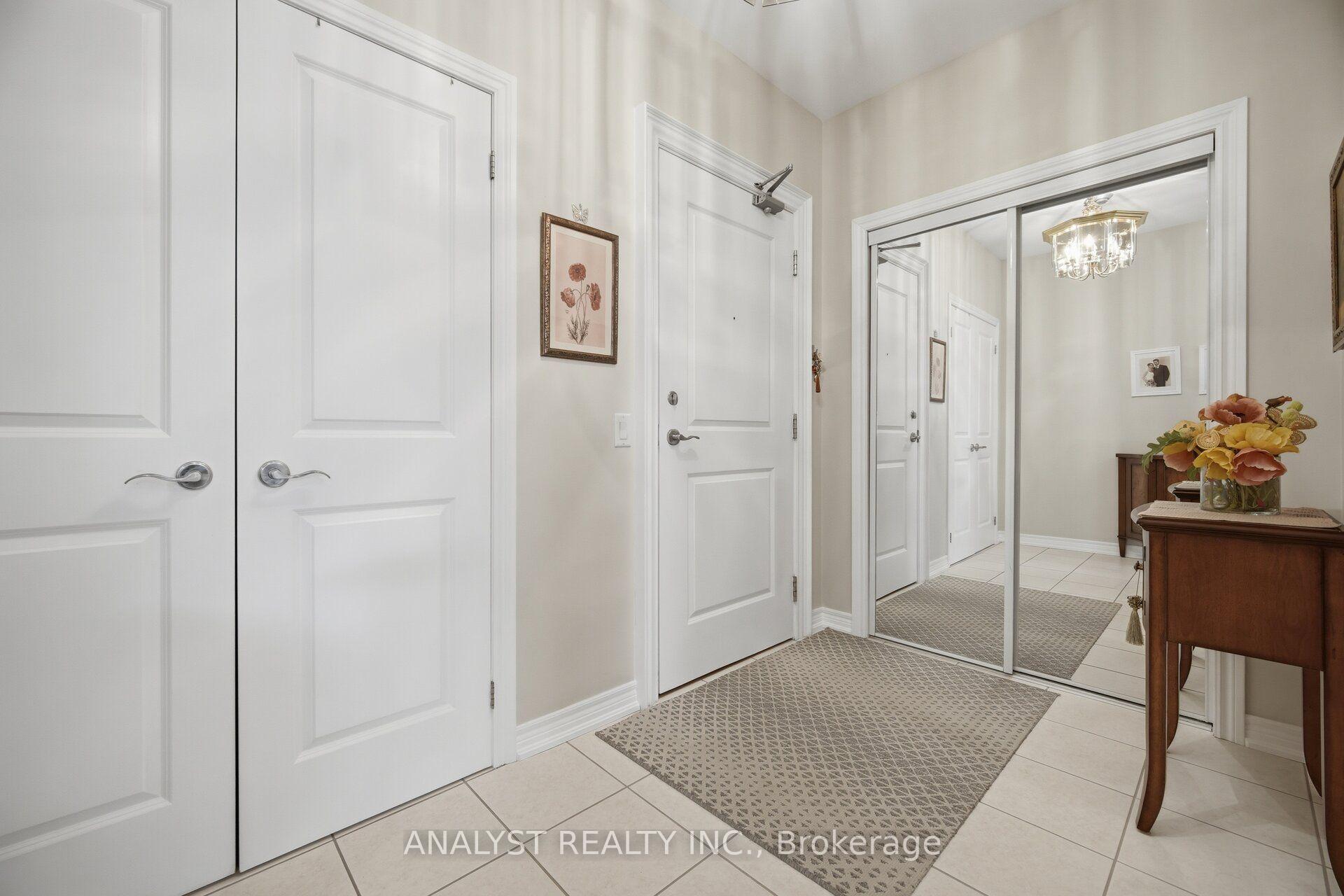 Photo 7 of Unit 221, 9519 Keele Street, Vaughan, Maple — HOMEH