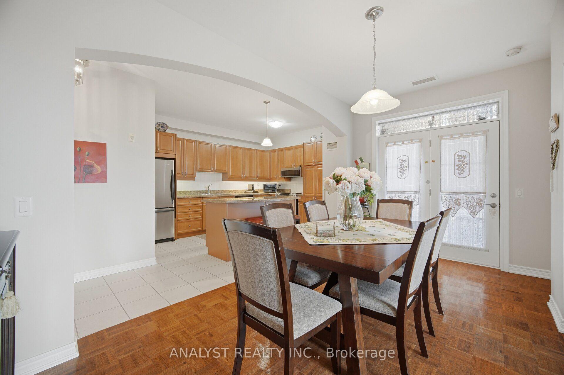 Photo 13 of Unit 221, 9519 Keele Street, Vaughan, Maple — HOMEH