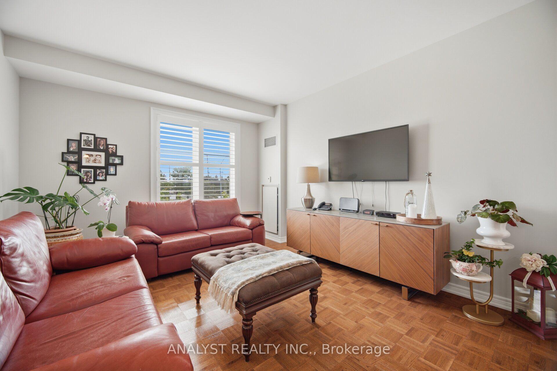 Photo 17 of Unit 221, 9519 Keele Street, Vaughan, Maple — HOMEH