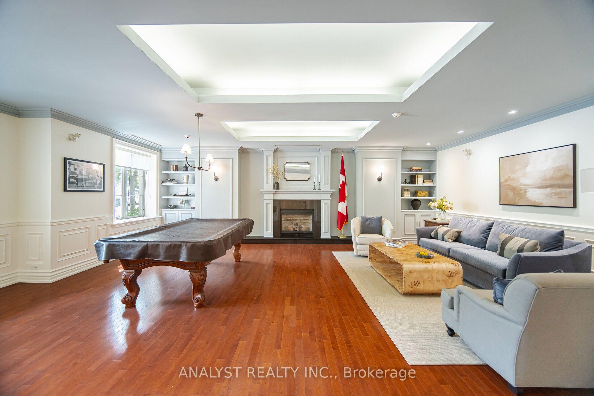 Photo 6 of Unit 221, 9519 Keele Street, Vaughan, Maple — HOMEH