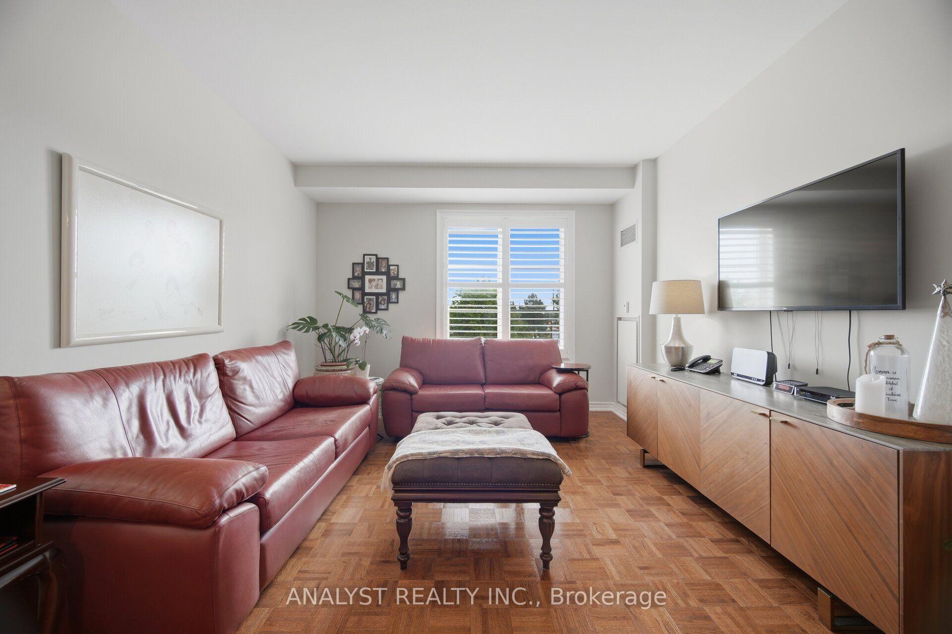Photo 16 of Unit 221, 9519 Keele Street, Vaughan, Maple — HOMEH
