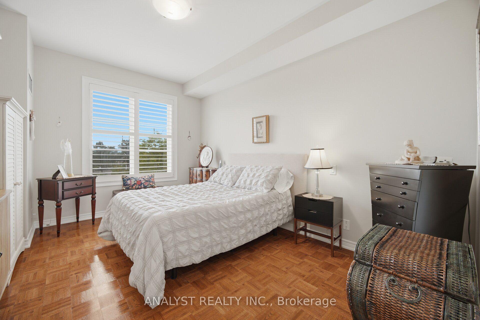 Photo 18 of Unit 221, 9519 Keele Street, Vaughan, Maple — HOMEH