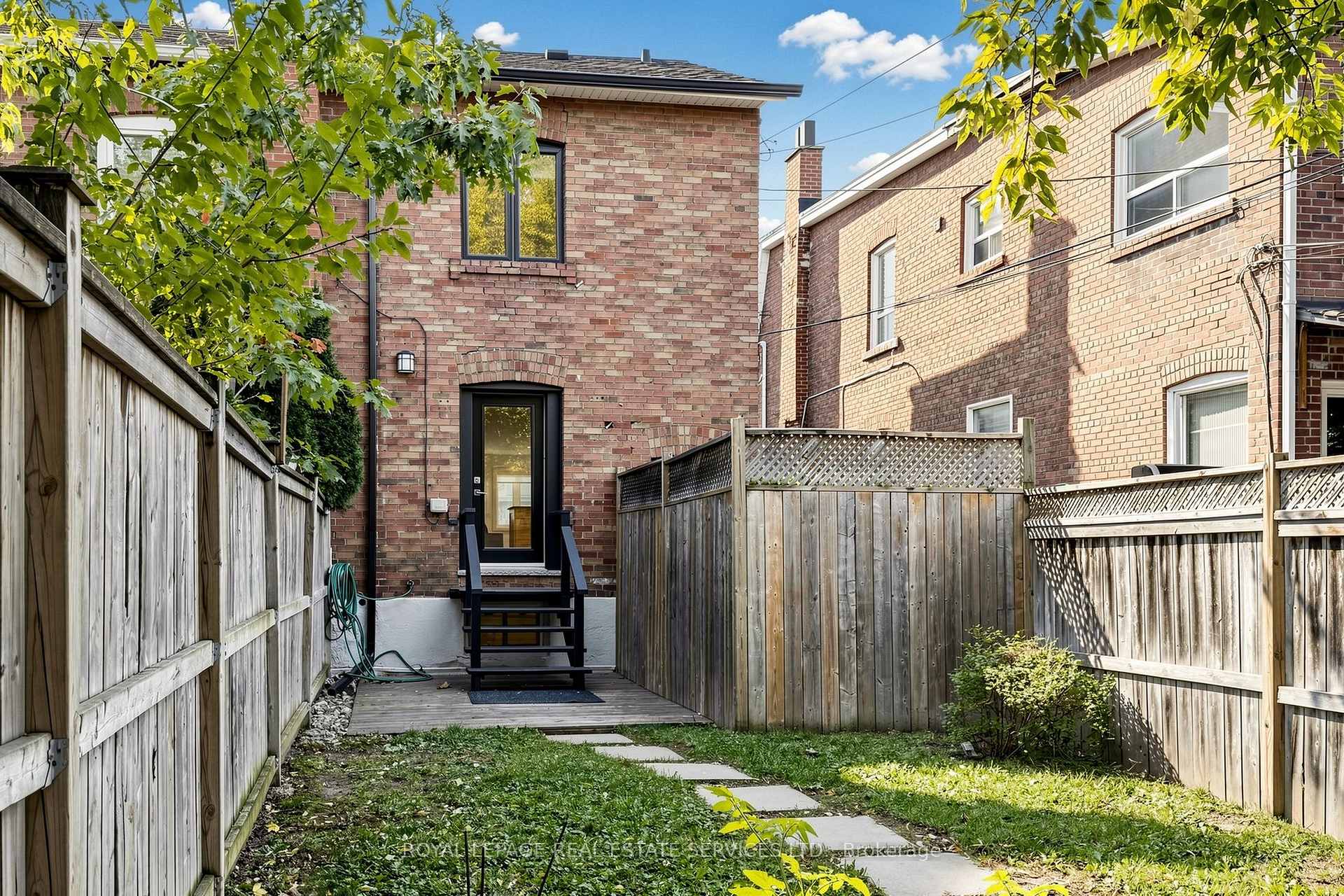 Photo 26 of 229 McRoberts Avenue, Toronto, Corso Italia-Davenport — HOMEH
