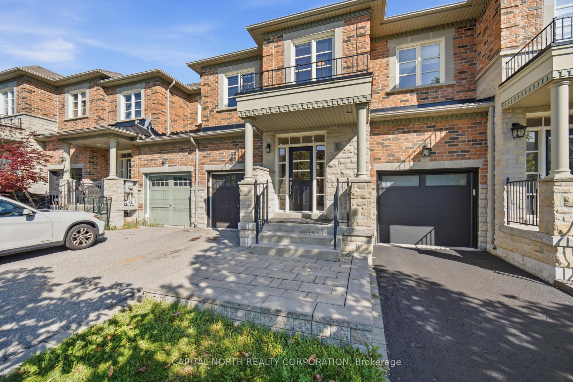 Photo 3 of 384 William Dunn Crescent, Newmarket, Summerhill Estates — HOMEH