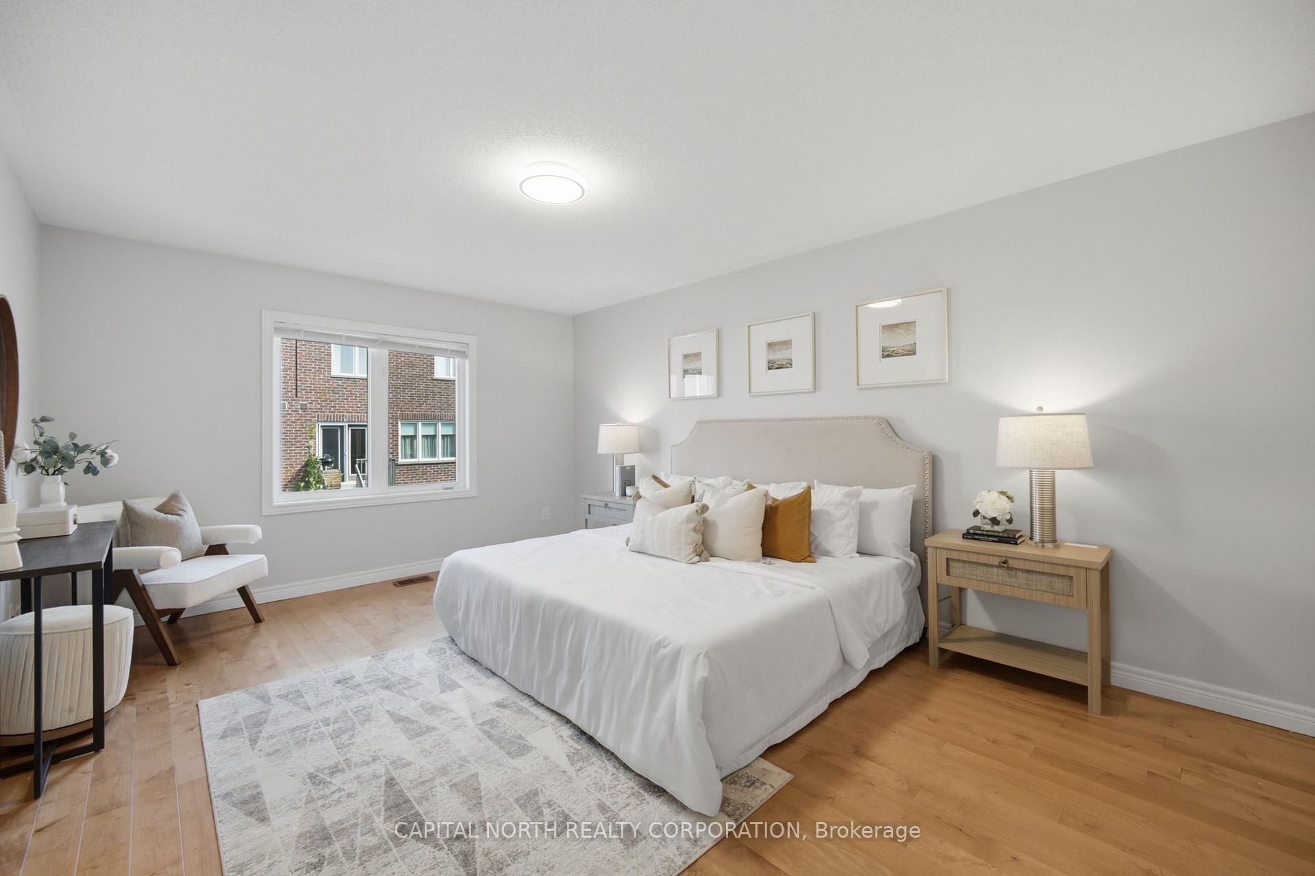 Photo 19 of 384 William Dunn Crescent, Newmarket, Summerhill Estates — HOMEH
