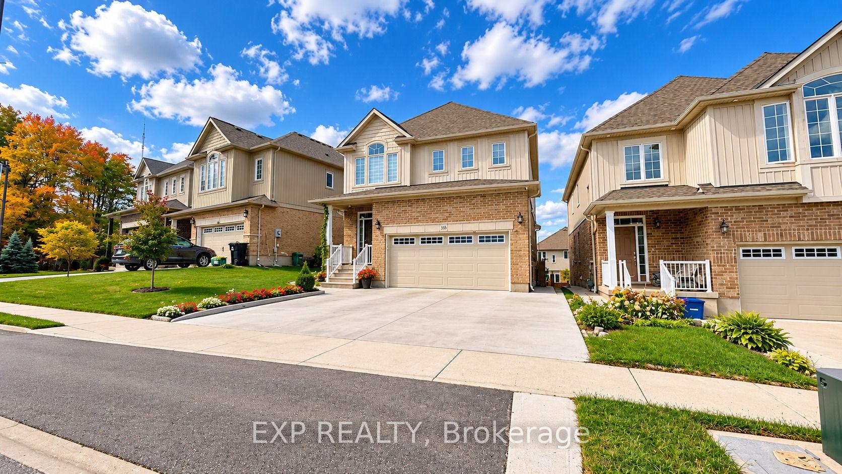 Photo 3 of Unit Upper, 355 Beechdrops Drive, Waterloo, Columbia Forest/Clair Hills — HOMEH