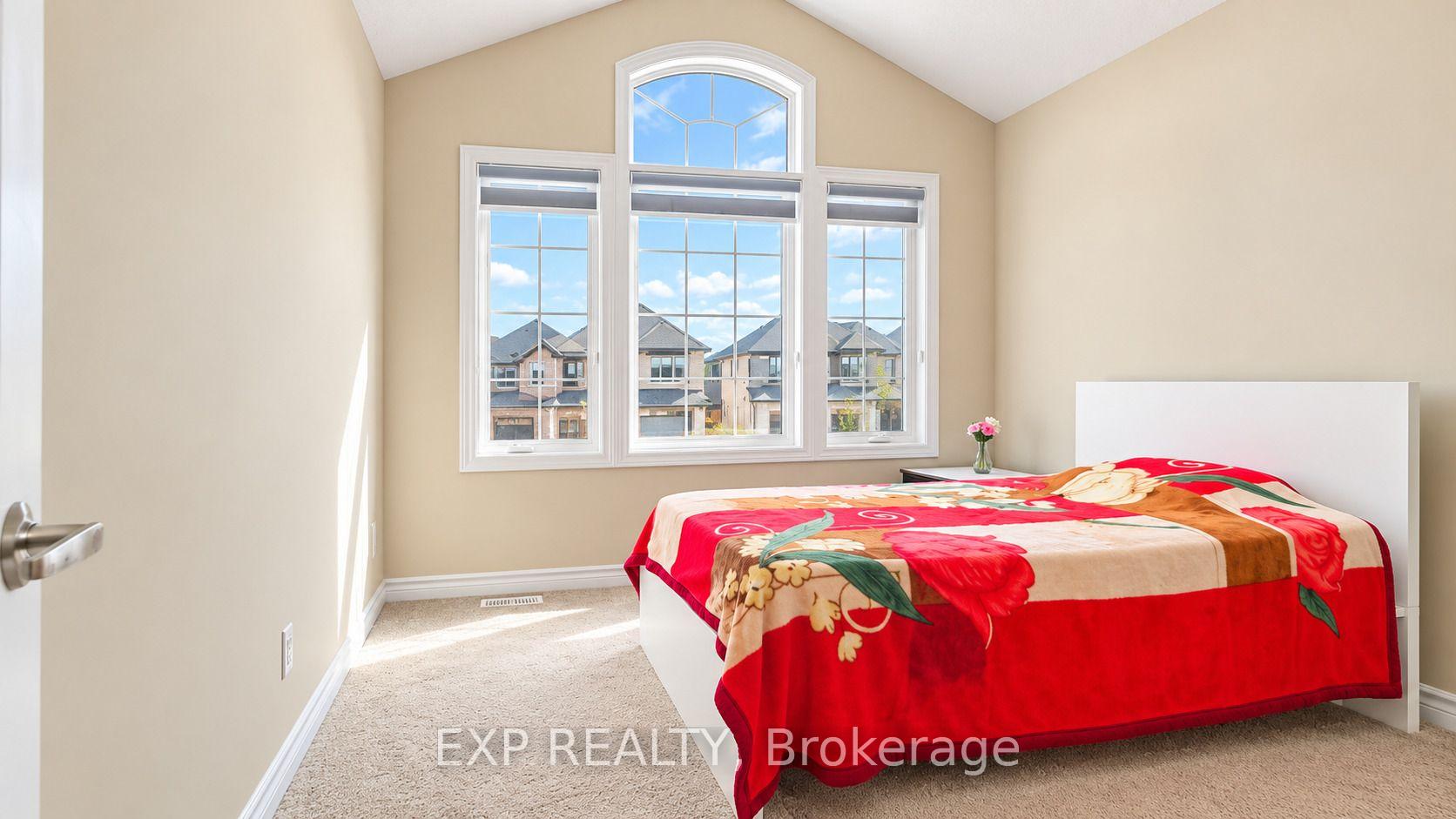 Photo 26 of Unit Upper, 355 Beechdrops Drive, Waterloo, Columbia Forest/Clair Hills — HOMEH