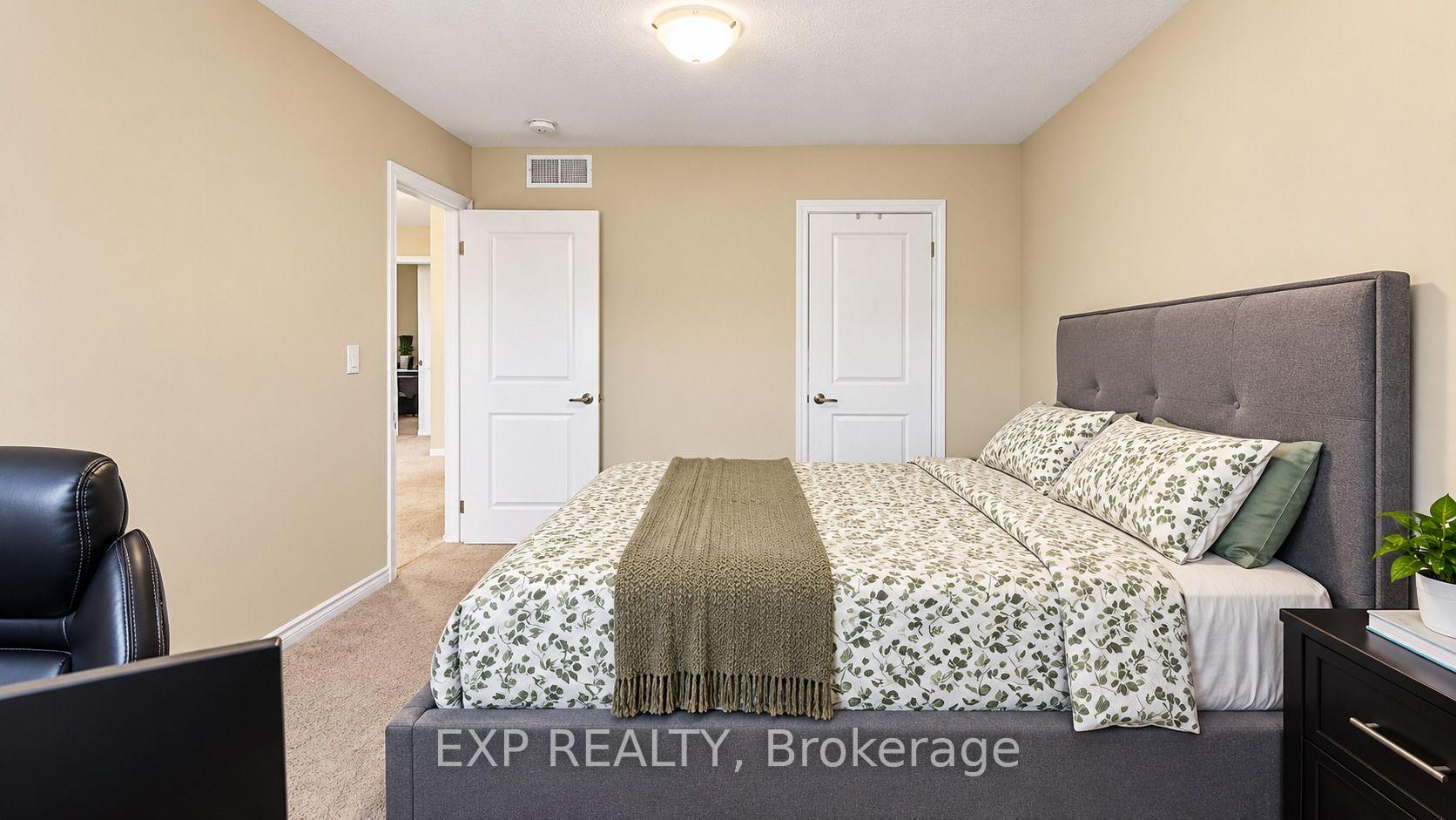 Photo 28 of Unit Upper, 355 Beechdrops Drive, Waterloo, Columbia Forest/Clair Hills — HOMEH