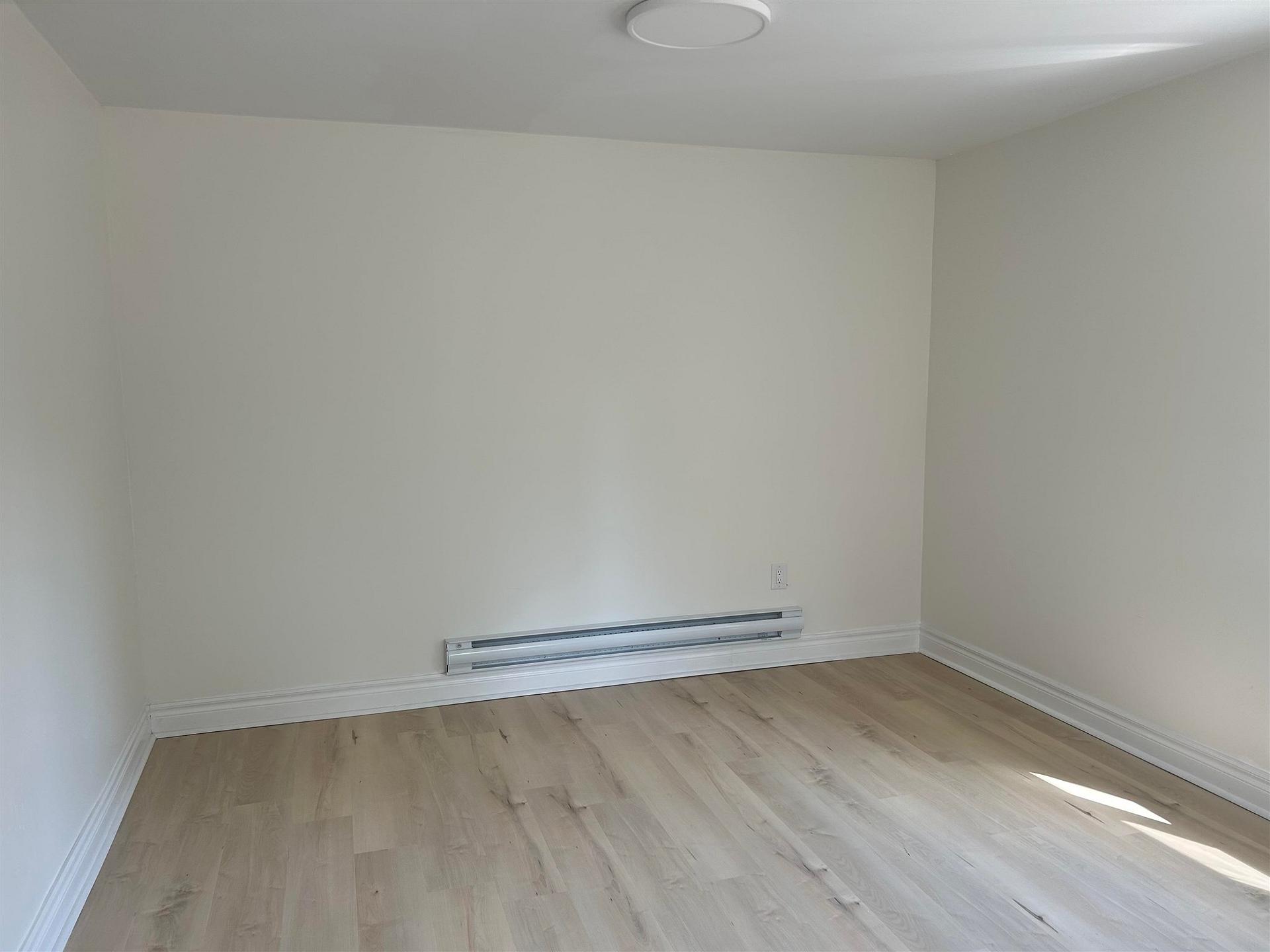 Photo 11 of 2 Daniel Court, Algoma, Unorganized, North Part, Heyden — HOMEH