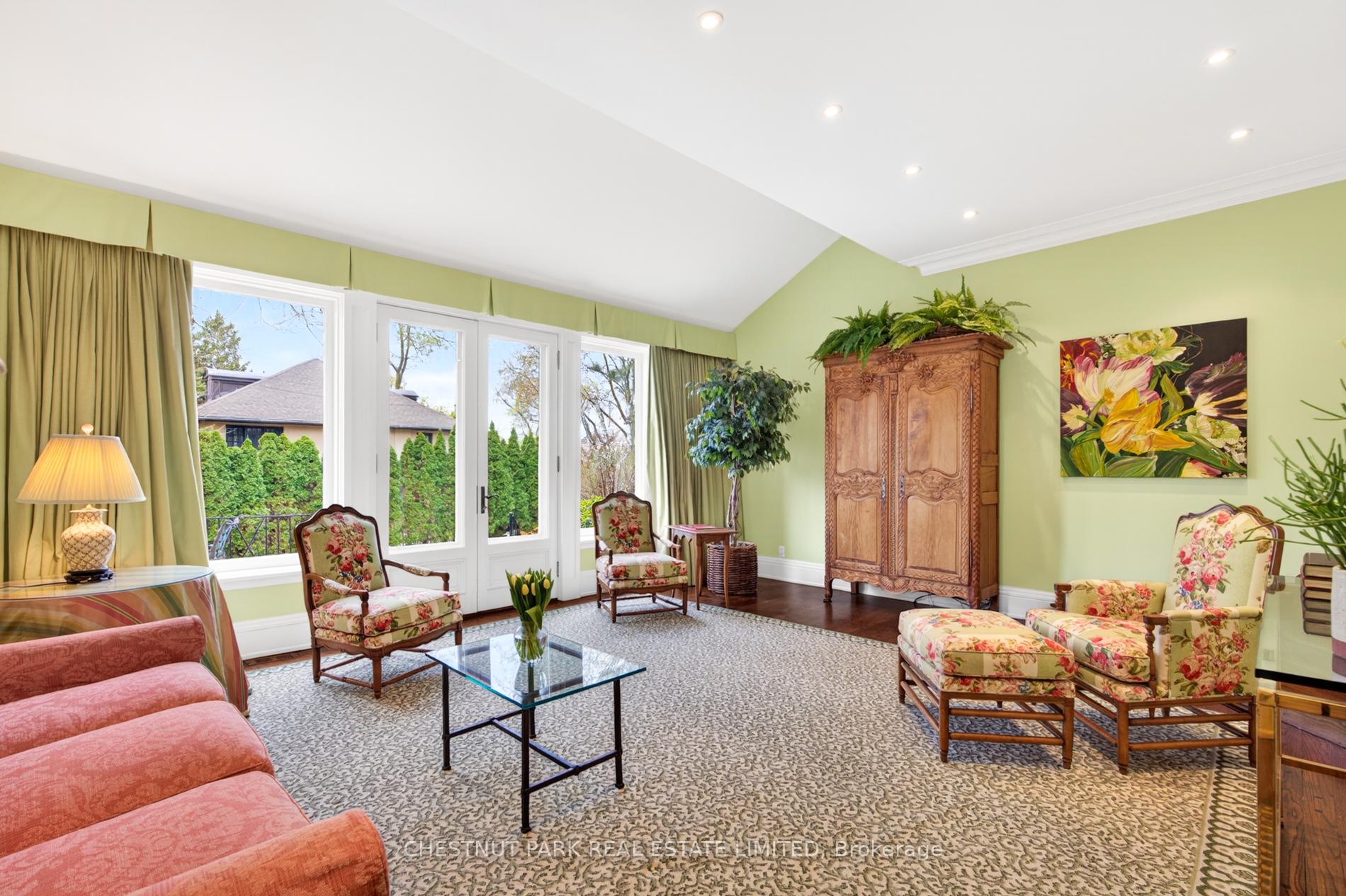 Photo 11 of 63 Lympstone Avenue, Toronto, Lawrence Park South — HOMEH