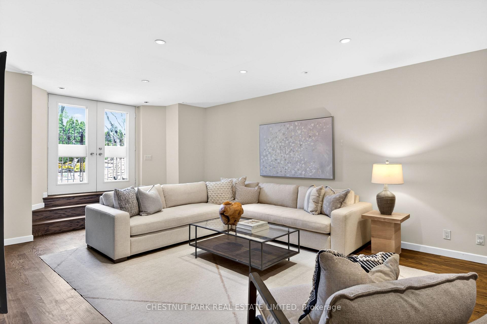 Photo 40 of 63 Lympstone Avenue, Toronto, Lawrence Park South — HOMEH