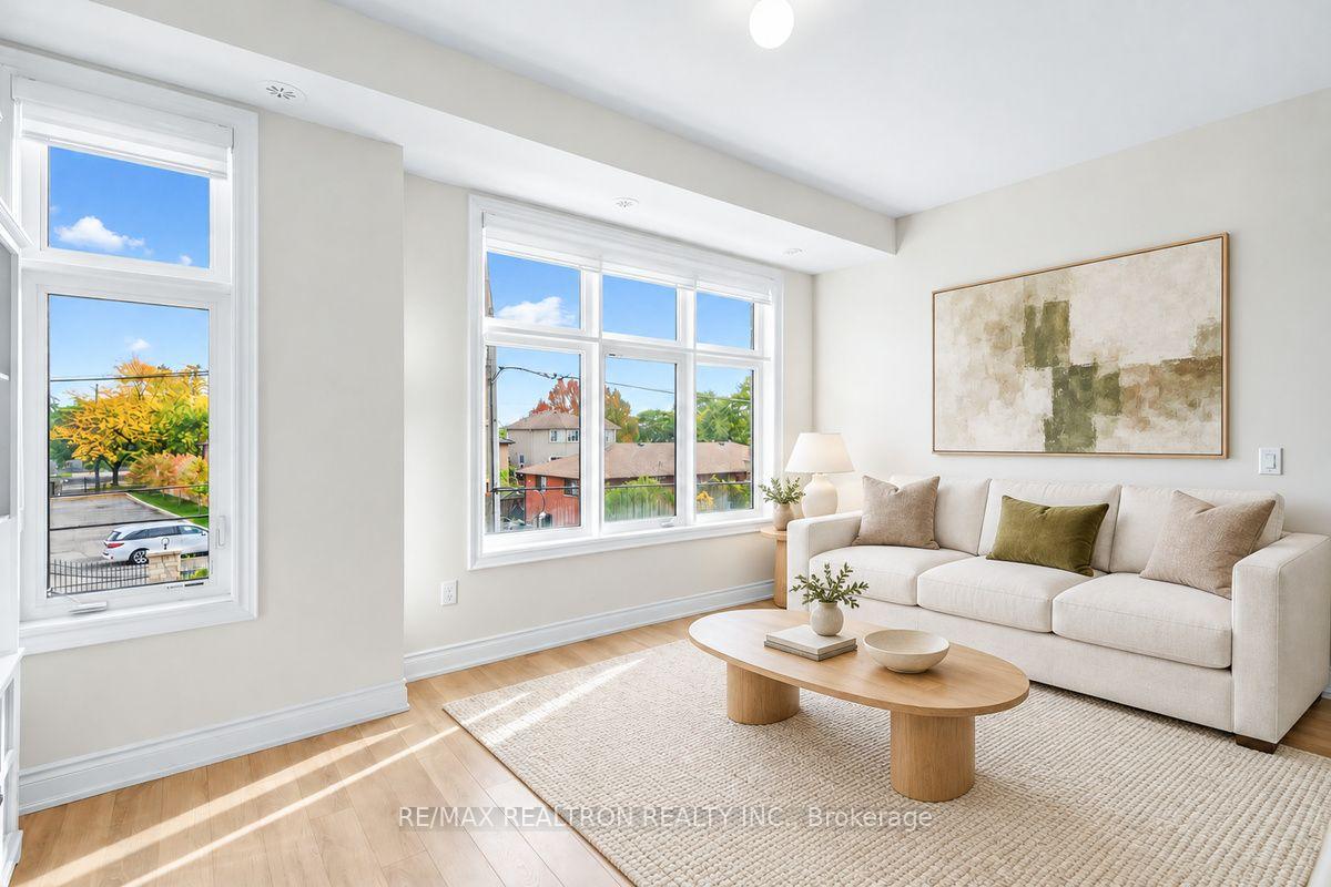 Photo 6 of Unit 2, 2A Muir Avenue, North York, Humber Summit — HOMEH