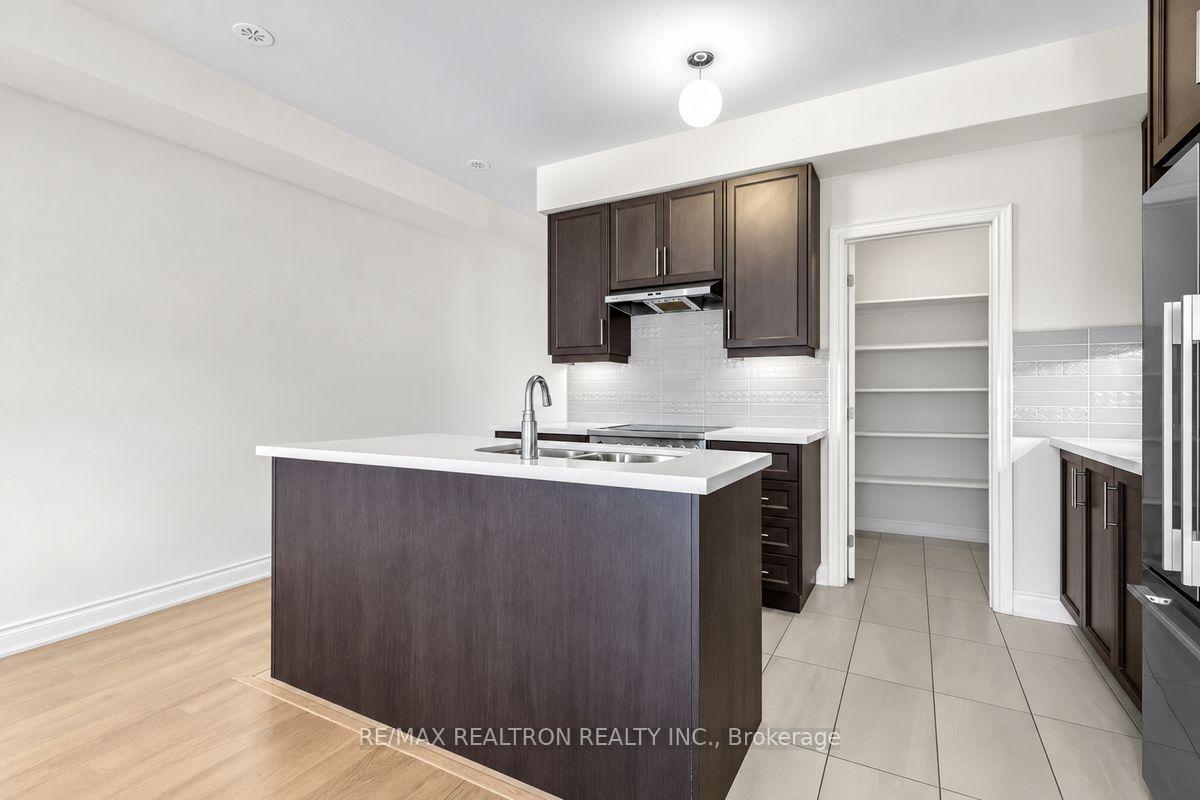 Photo 17 of Unit 2, 2A Muir Avenue, North York, Humber Summit — HOMEH