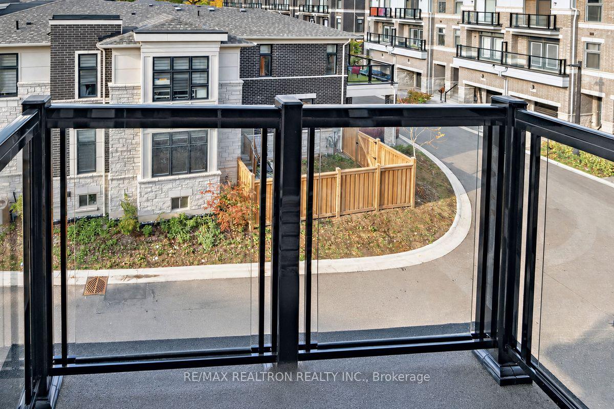 Photo 37 of Unit 2, 2A Muir Avenue, North York, Humber Summit — HOMEH
