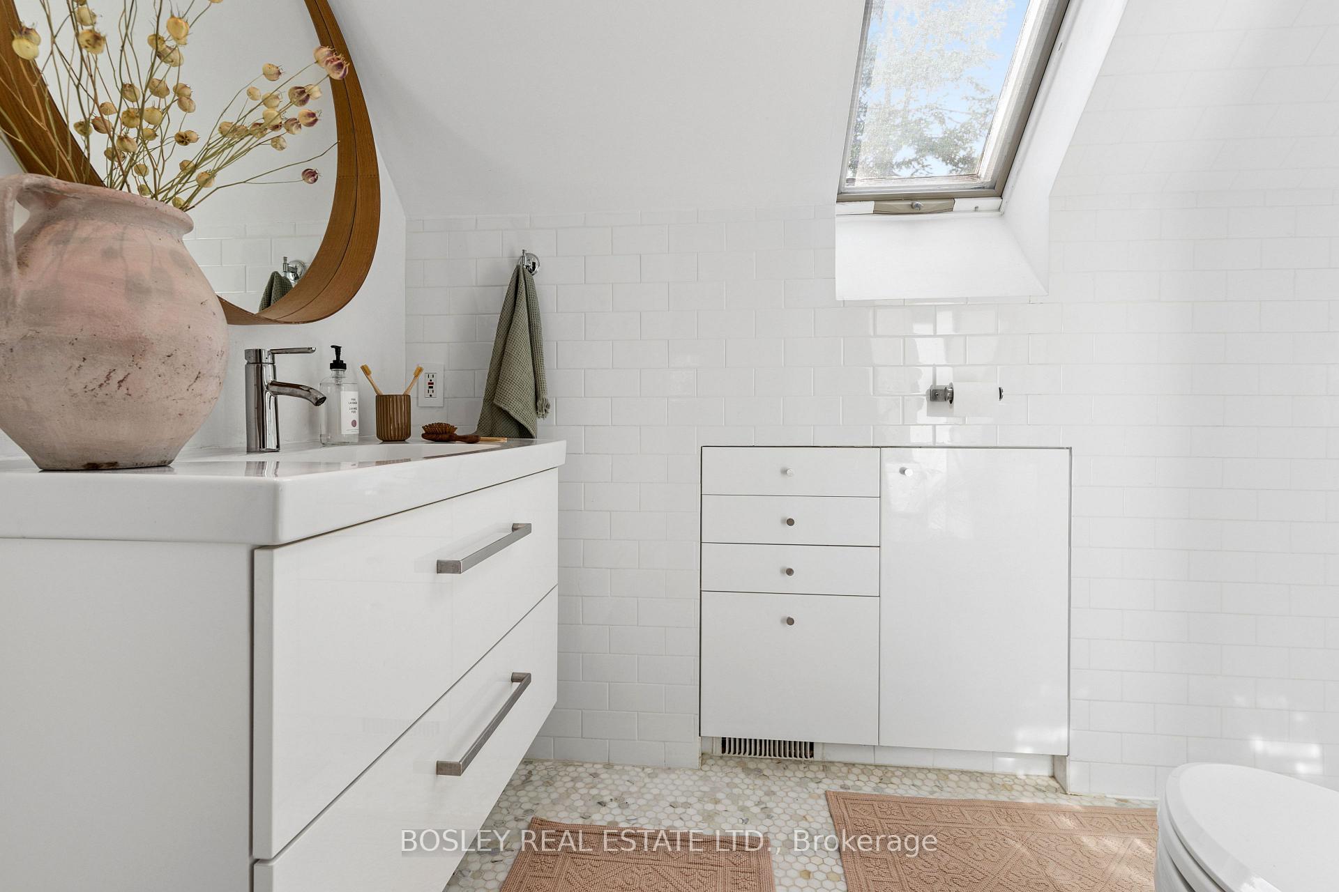 Photo 24 of 108 Coady Avenue, Toronto, South Riverdale — HOMEH