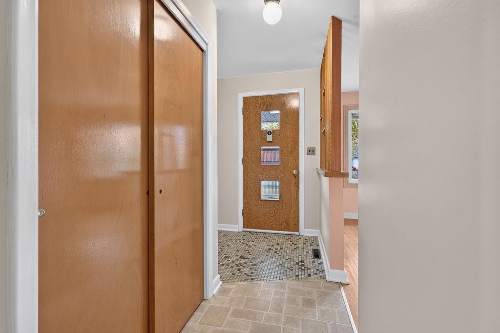 Photo 27 of 19 Sharon Crescent, Sault Ste Marie, Ward 3 — HOMEH