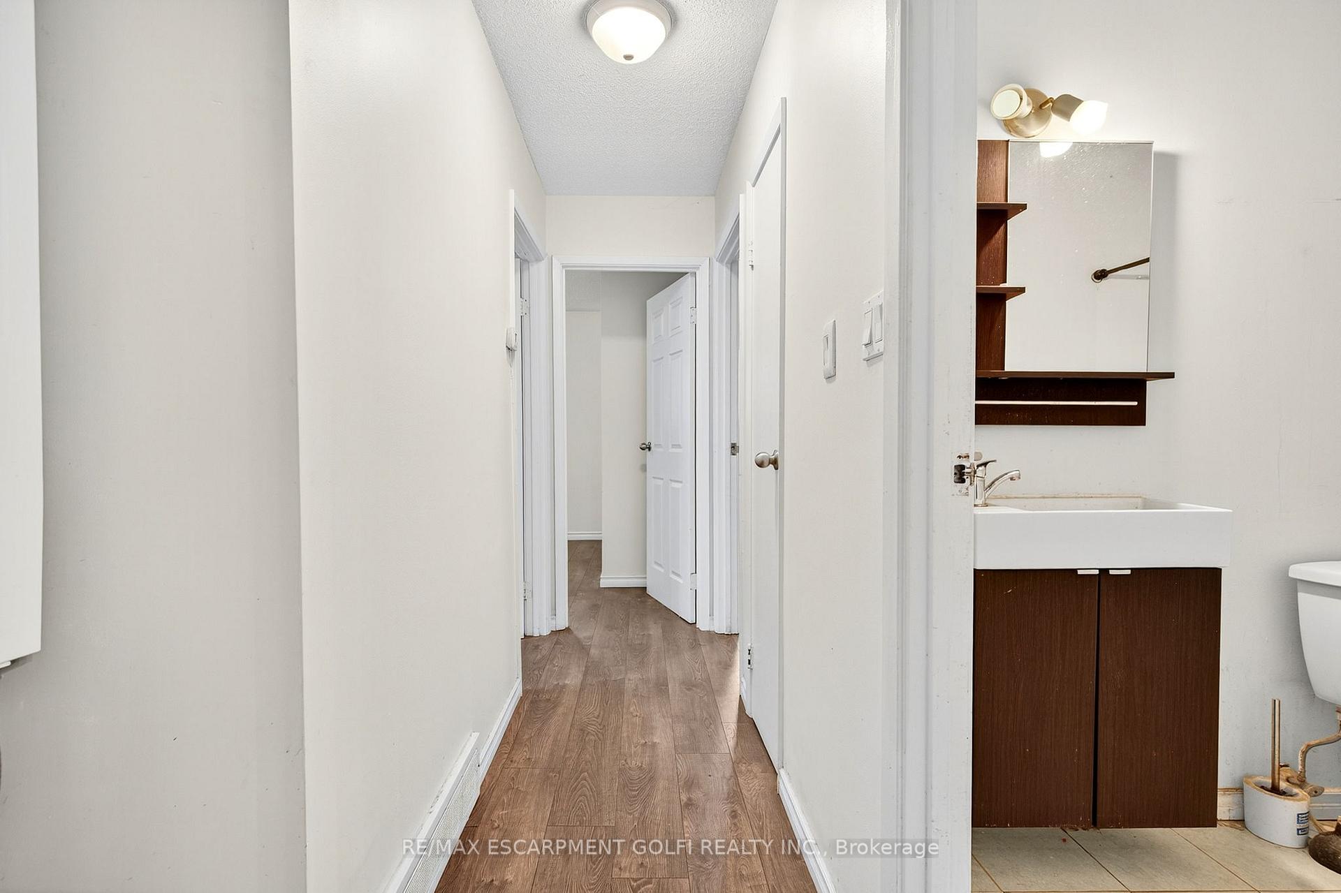 Photo 9 of Unit Main Floor, 133 Northgate Drive, Welland, N. Welland — HOMEH