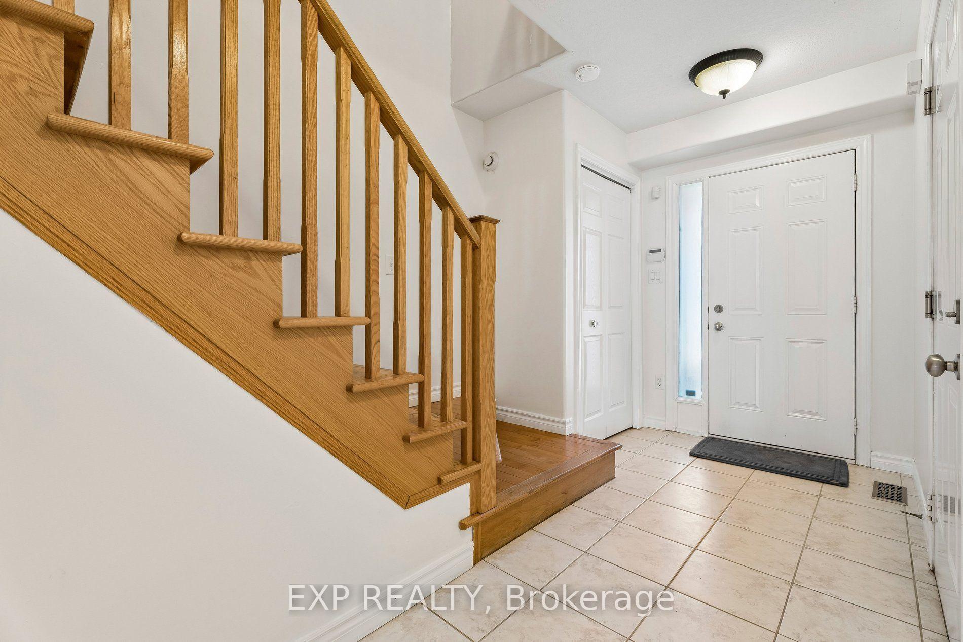 Photo 3 of 27 Pettit Street, Hamilton, Winona — HOMEH