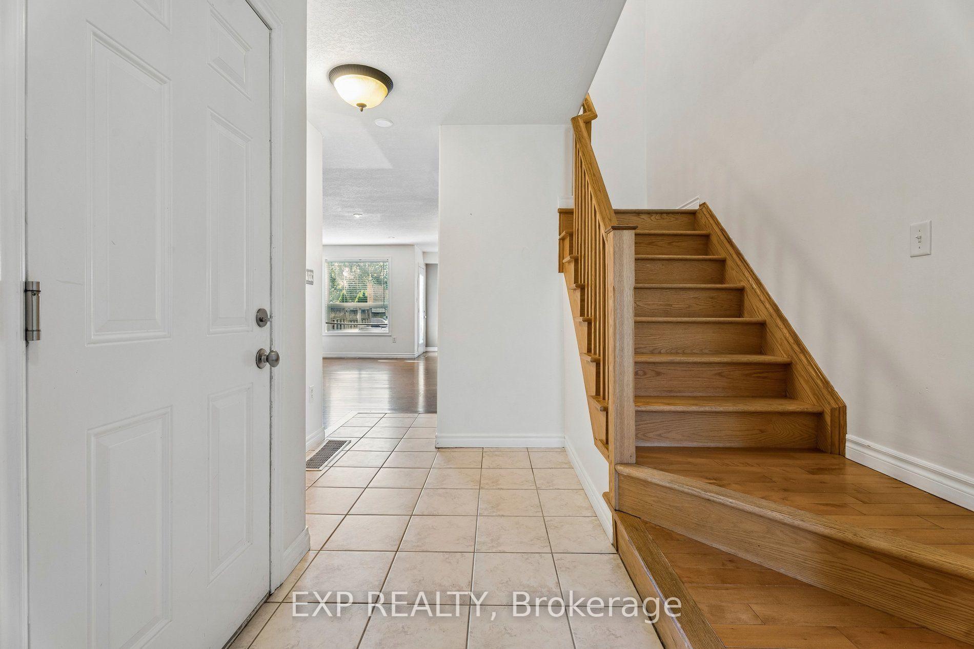 Photo 4 of 27 Pettit Street, Hamilton, Winona — HOMEH