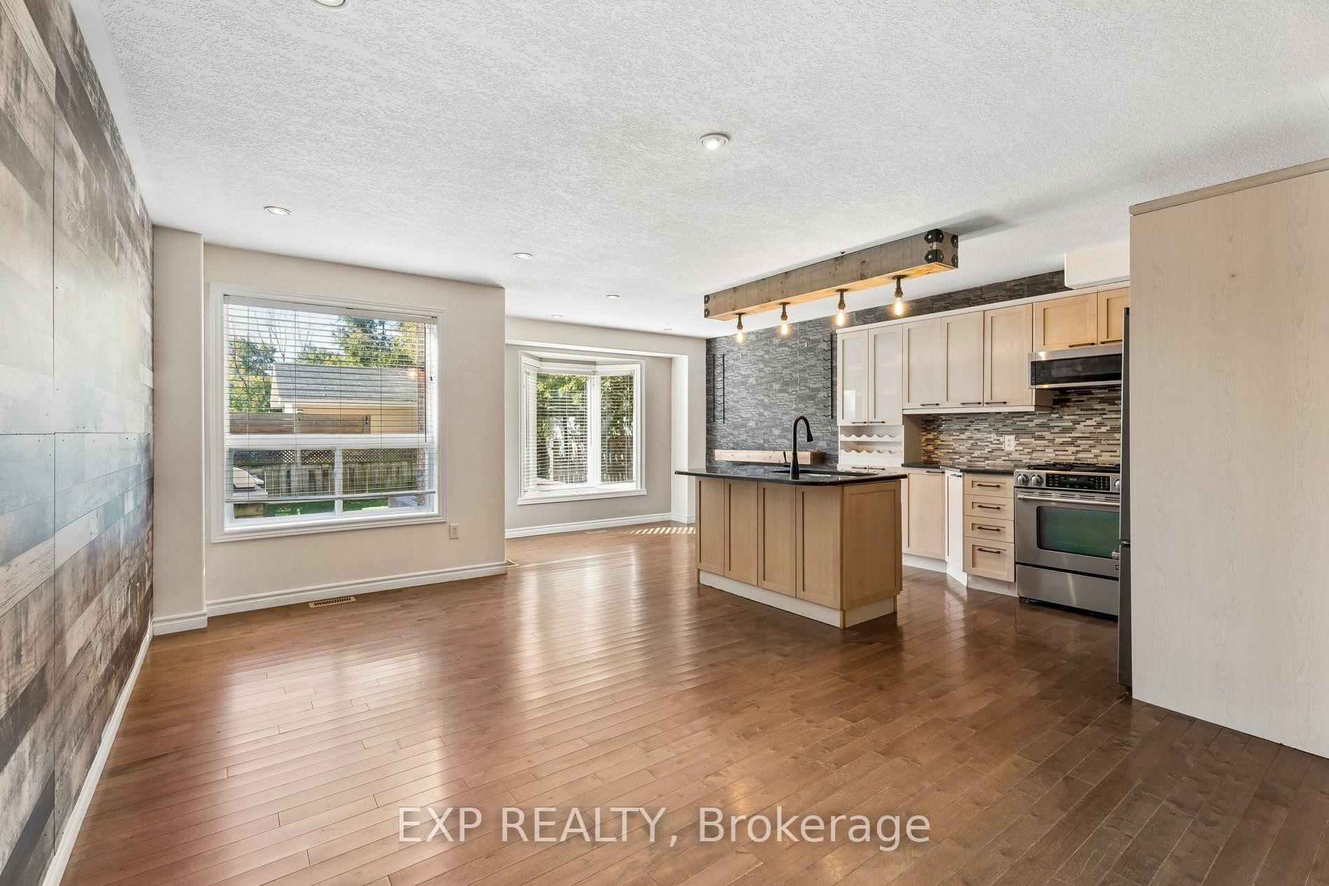 Photo 5 of 27 Pettit Street, Hamilton, Winona — HOMEH