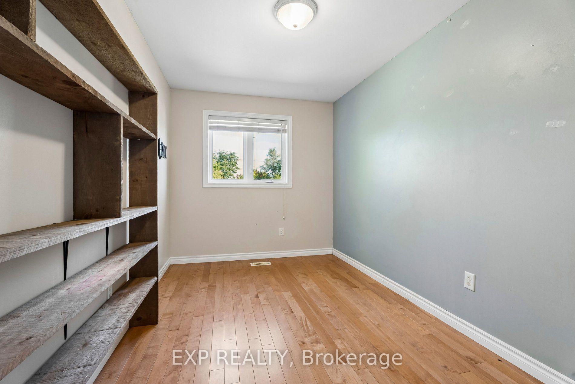 Photo 32 of 27 Pettit Street, Hamilton, Winona — HOMEH